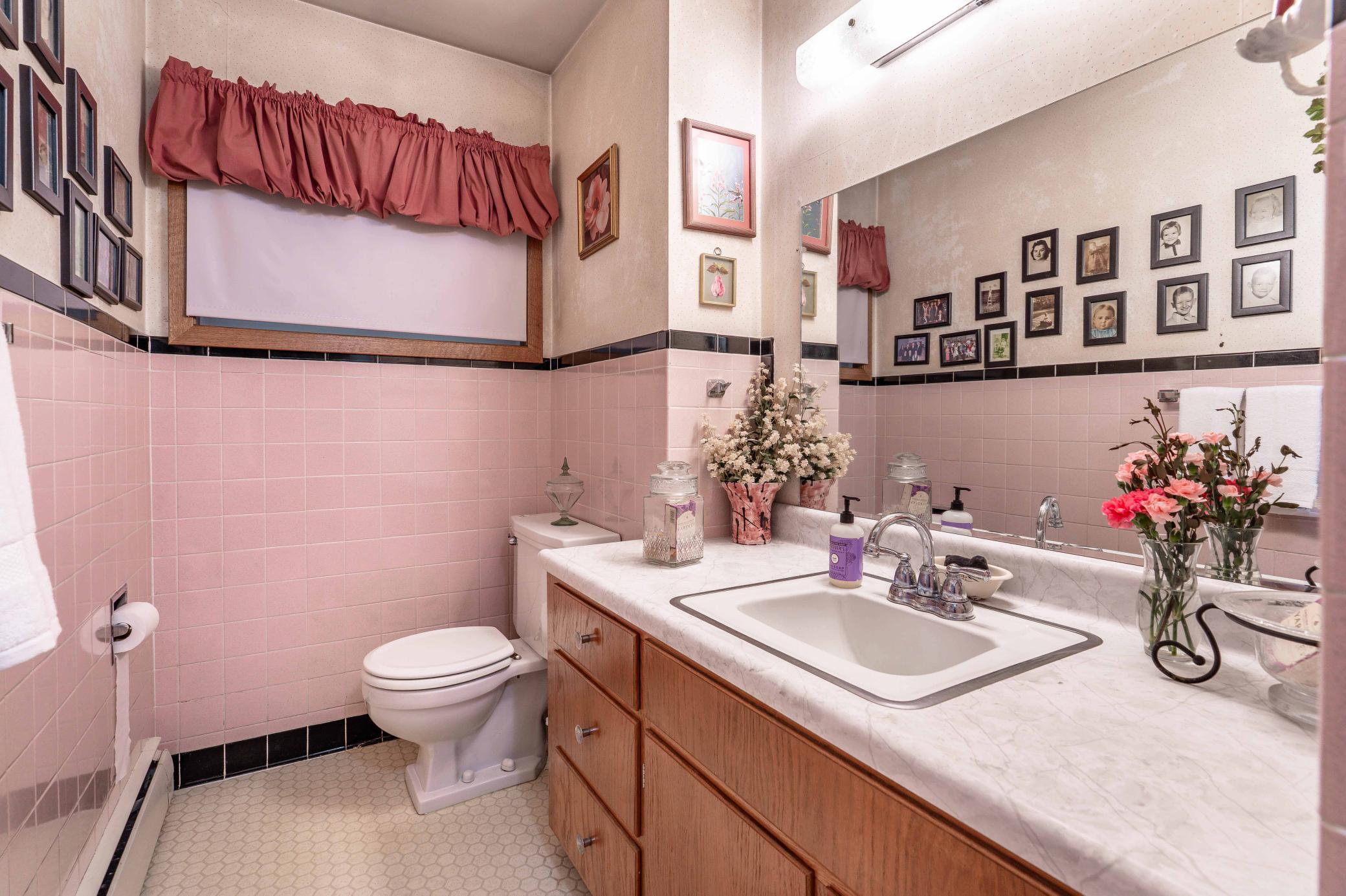 524 Guttenberg Heights