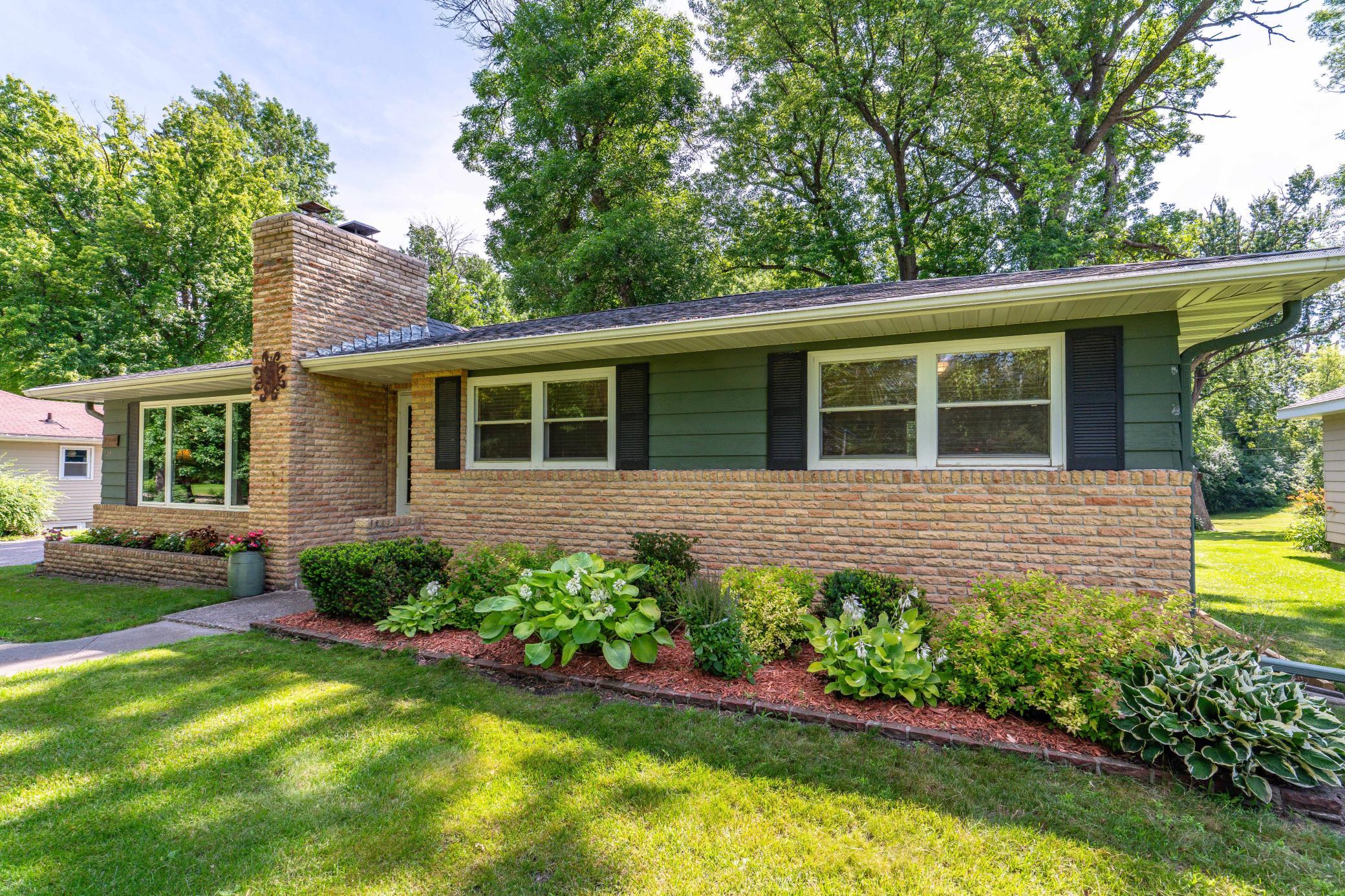 524 Guttenberg Heights