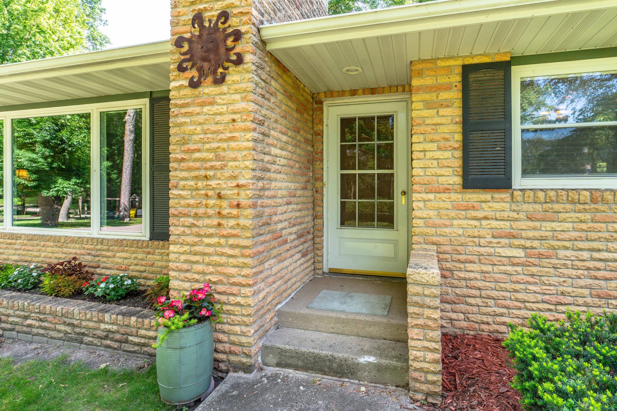 524 Guttenberg Heights