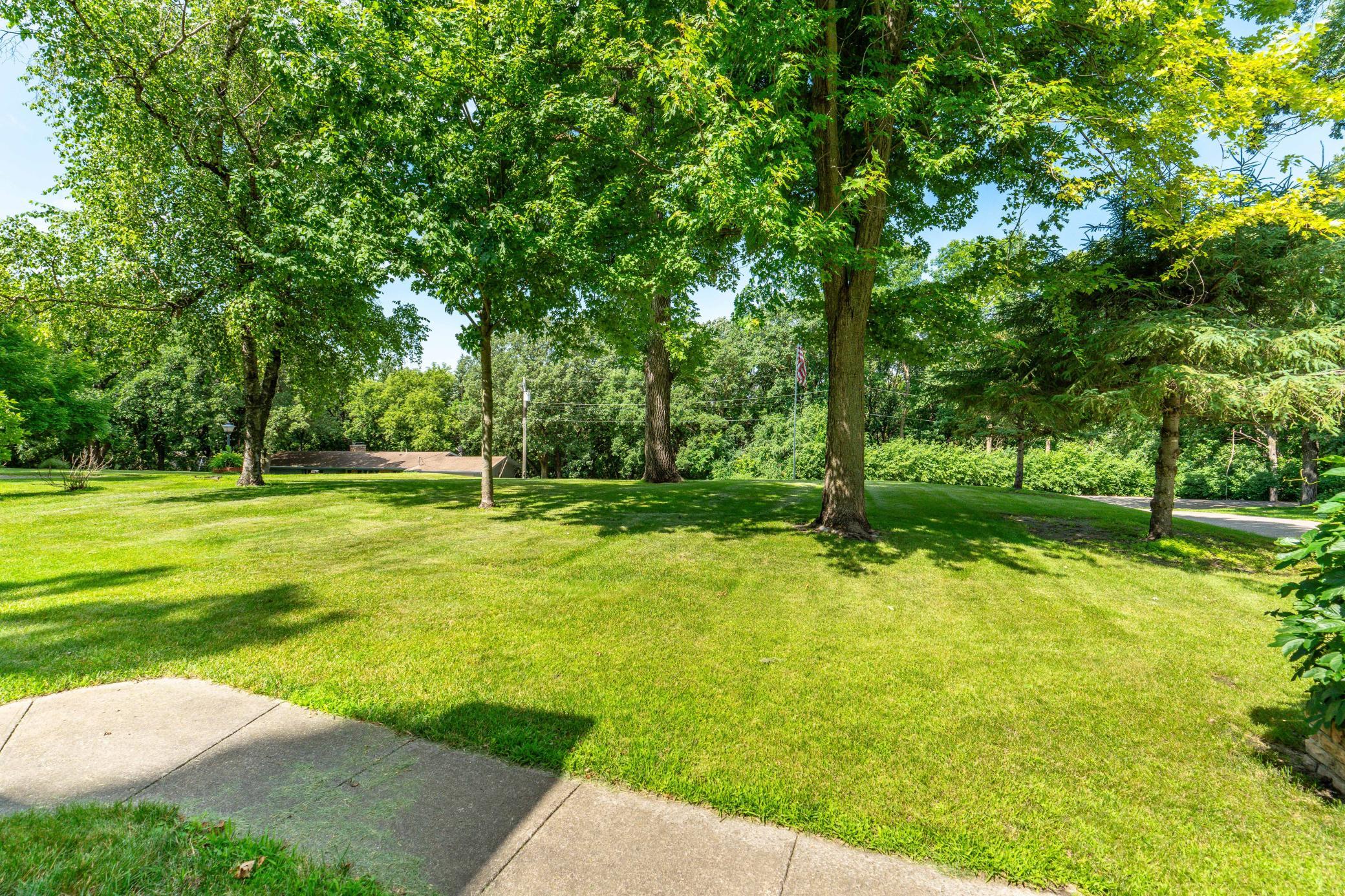 524 Guttenberg Heights