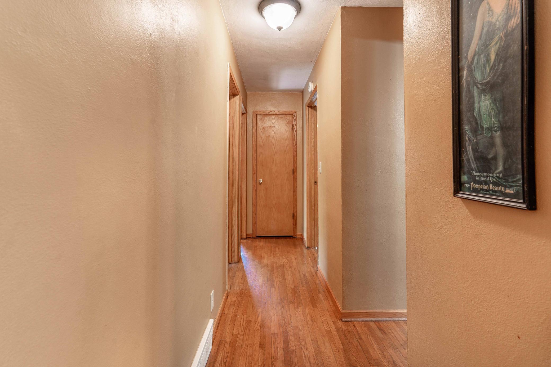 101 W Hillside Avenue