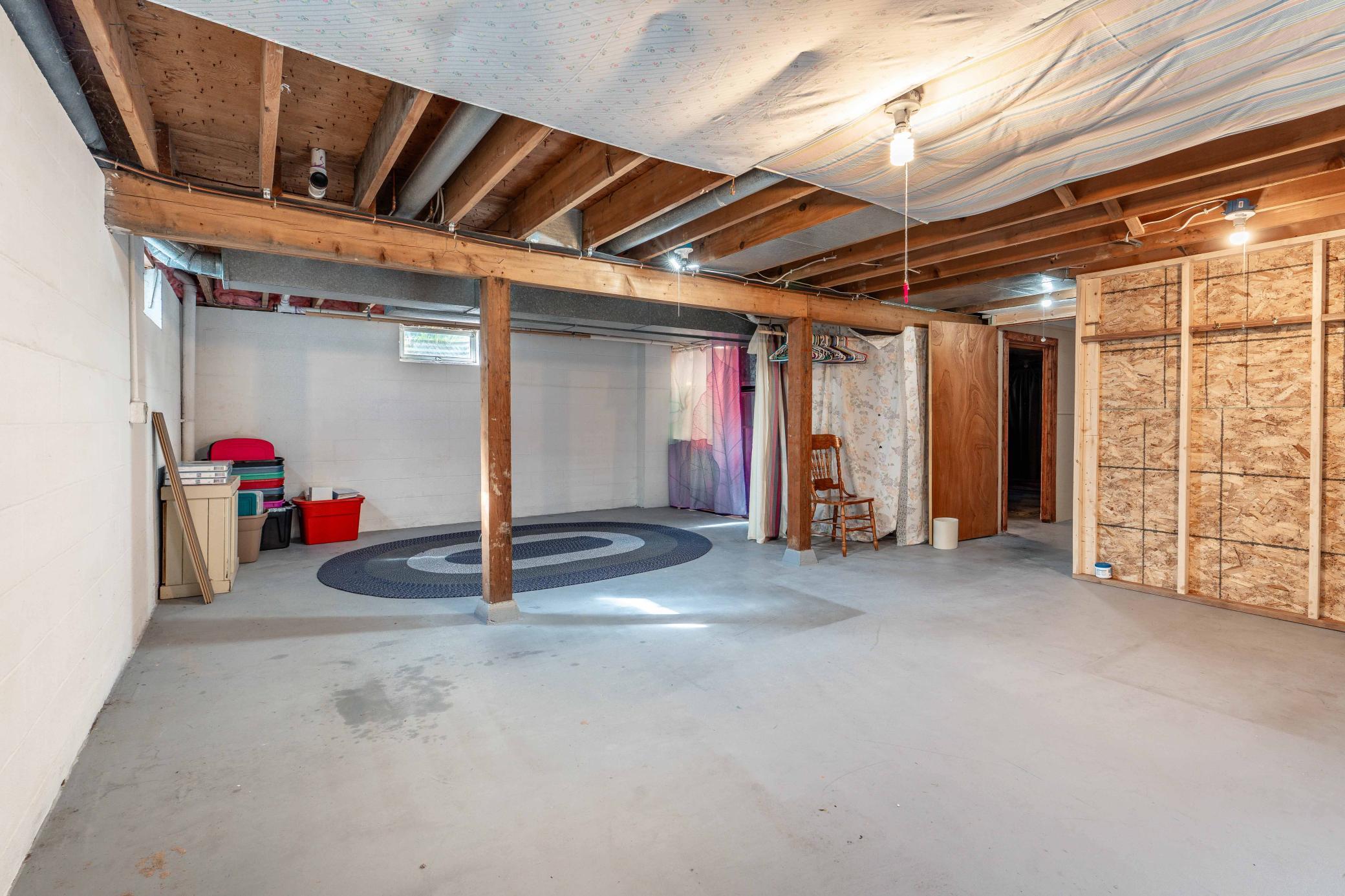 101 W Hillside Avenue