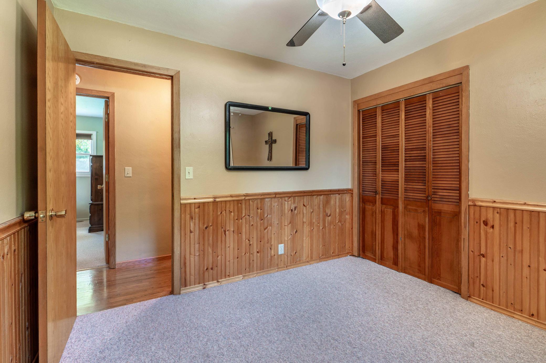 101 W Hillside Avenue