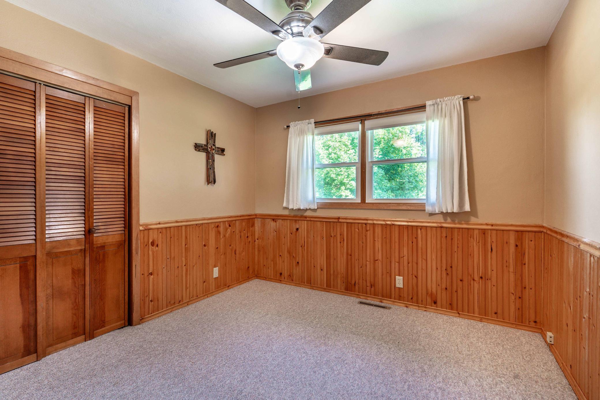 101 W Hillside Avenue