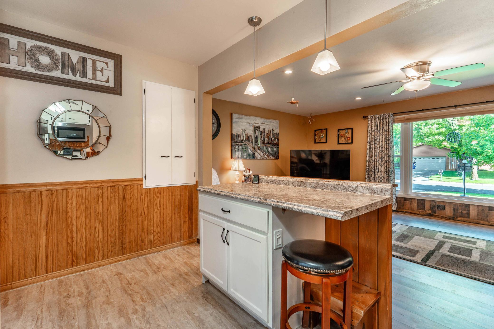 101 W Hillside Avenue
