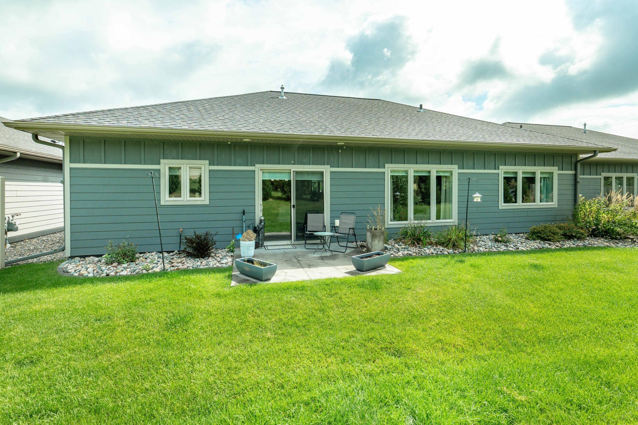 740 Oak Trail