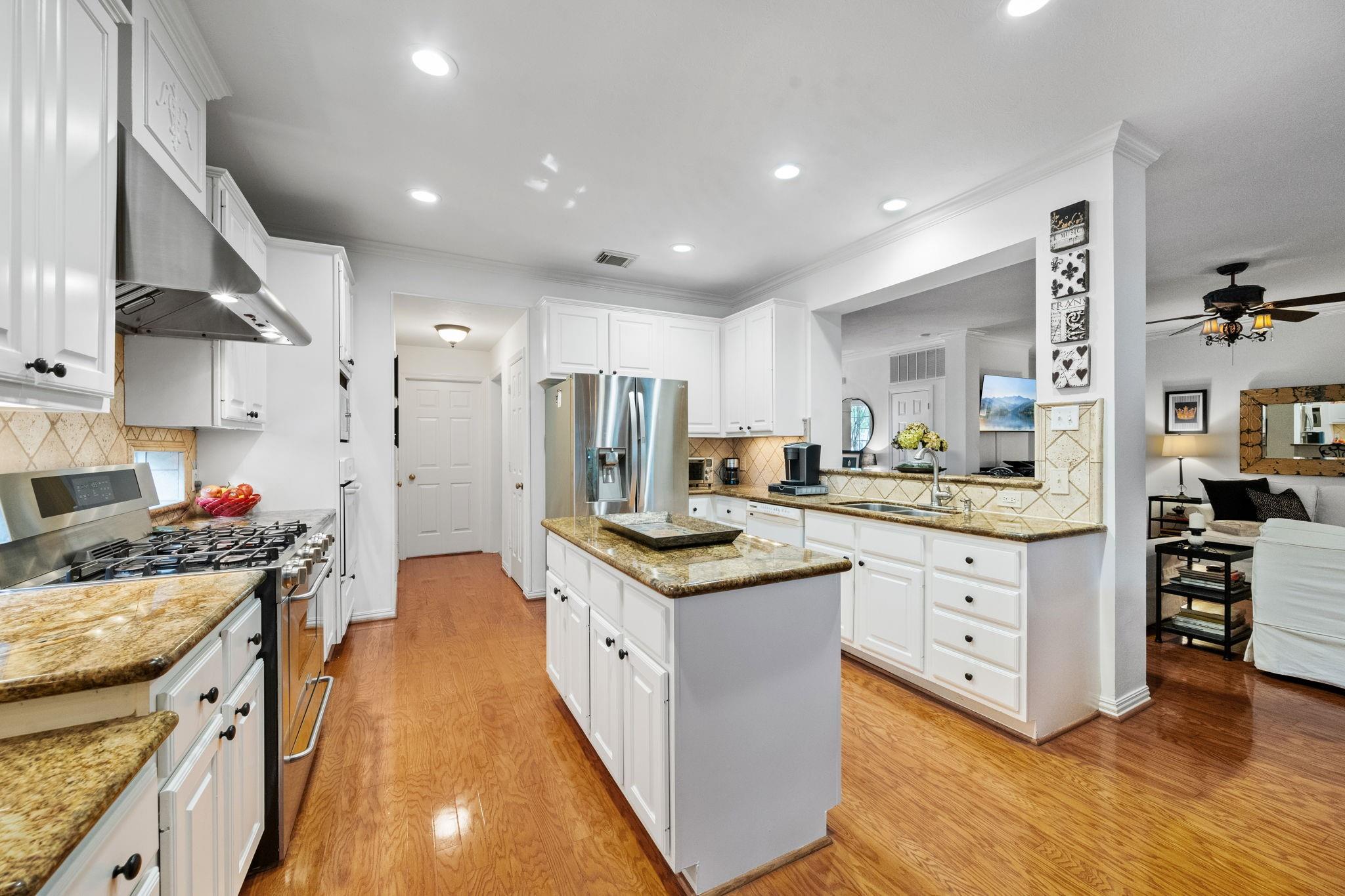 3003 Apple Forest Court
