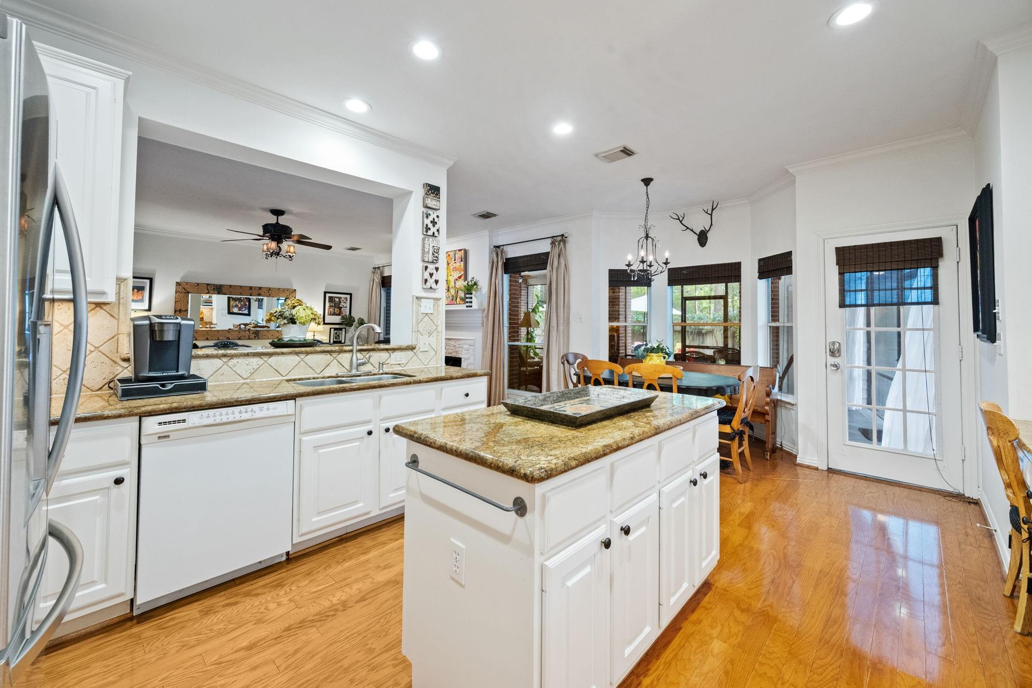 3003 Apple Forest Court