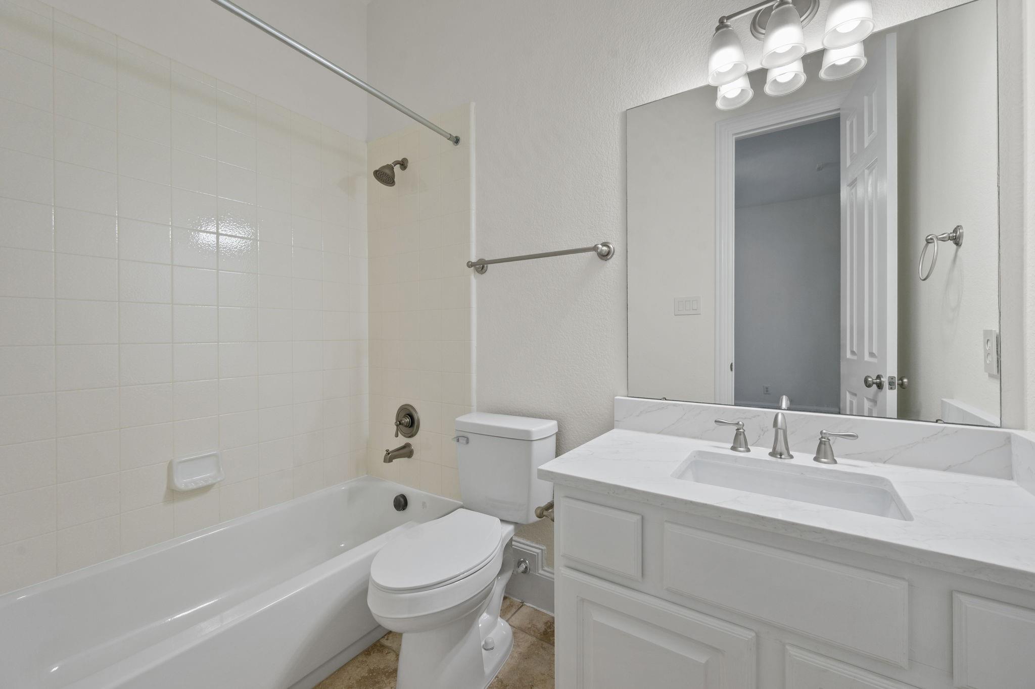 11826 Biscayne Pass Lane