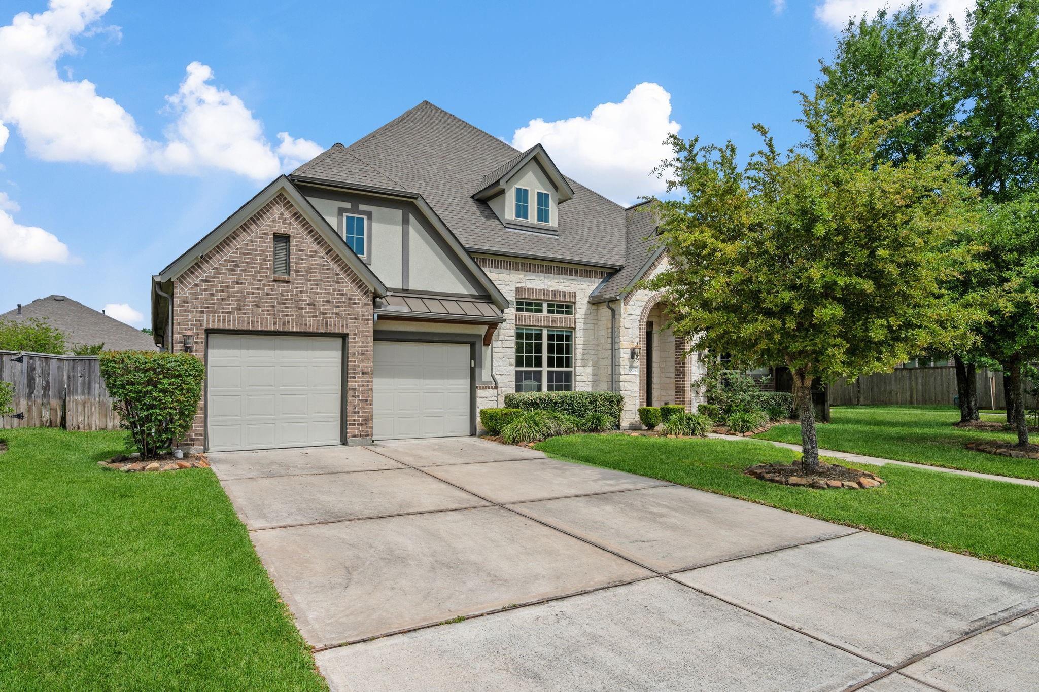 6018 Fairway Shores Lane