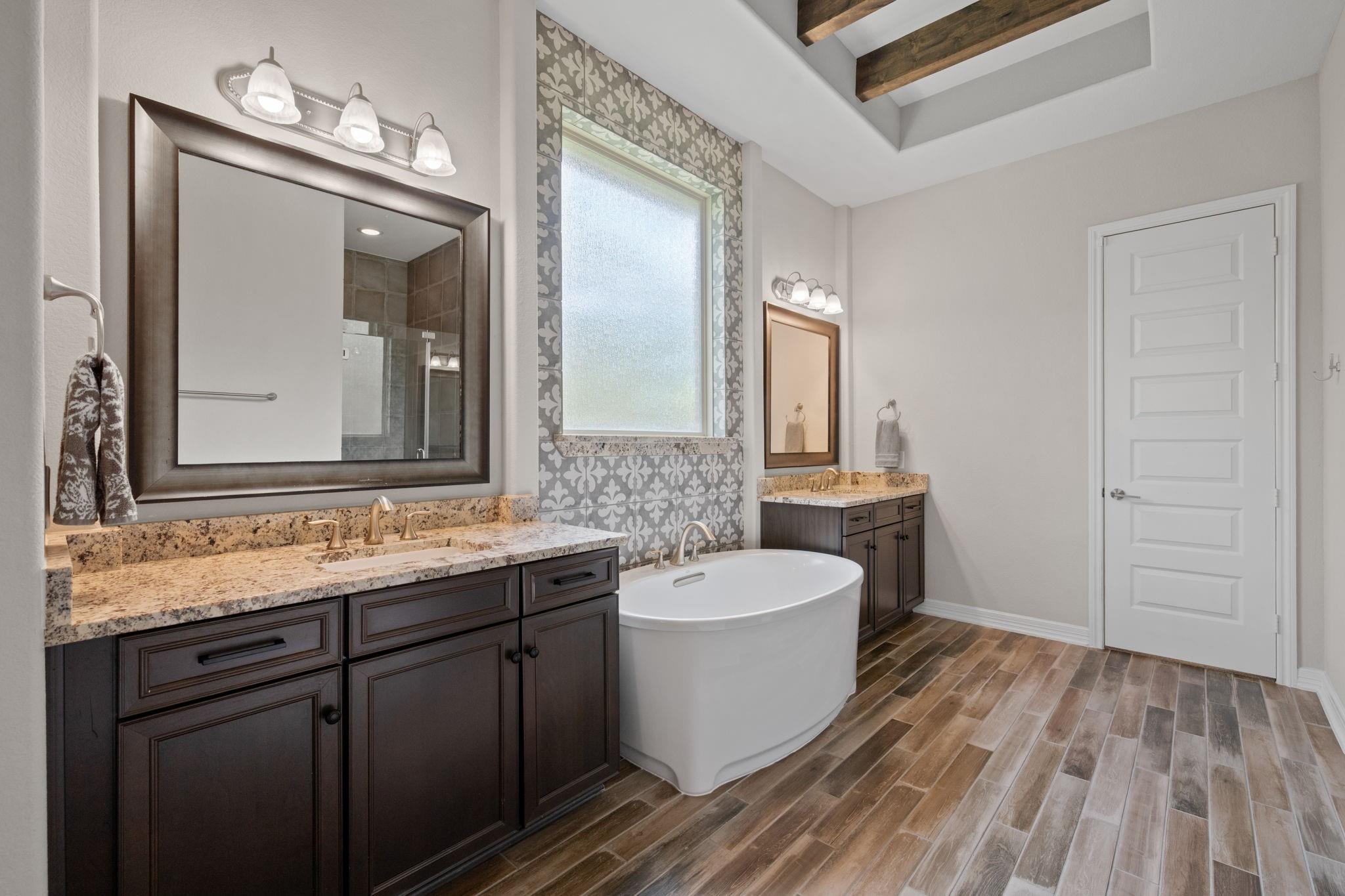 6018 Fairway Shores Lane