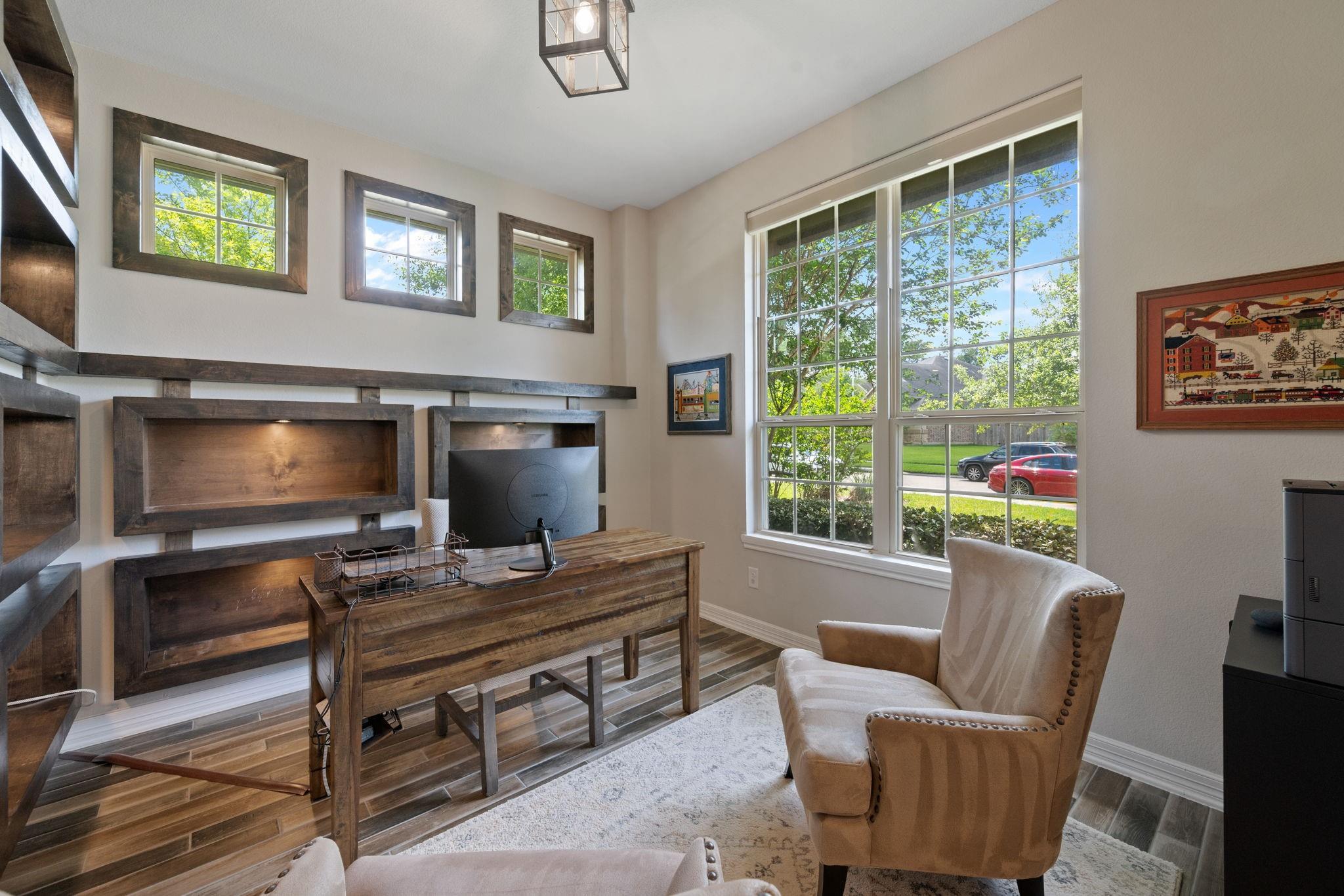 6018 Fairway Shores Lane