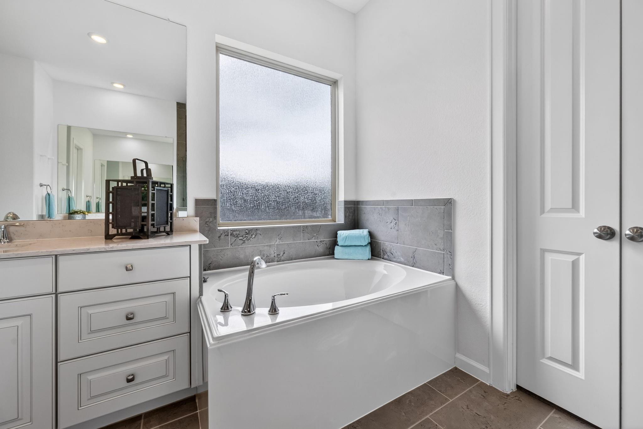 5160 Andorra Bend Lane