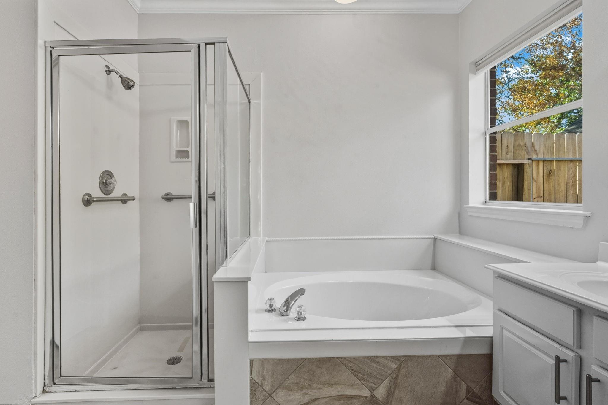 20814 Lake Park Trail