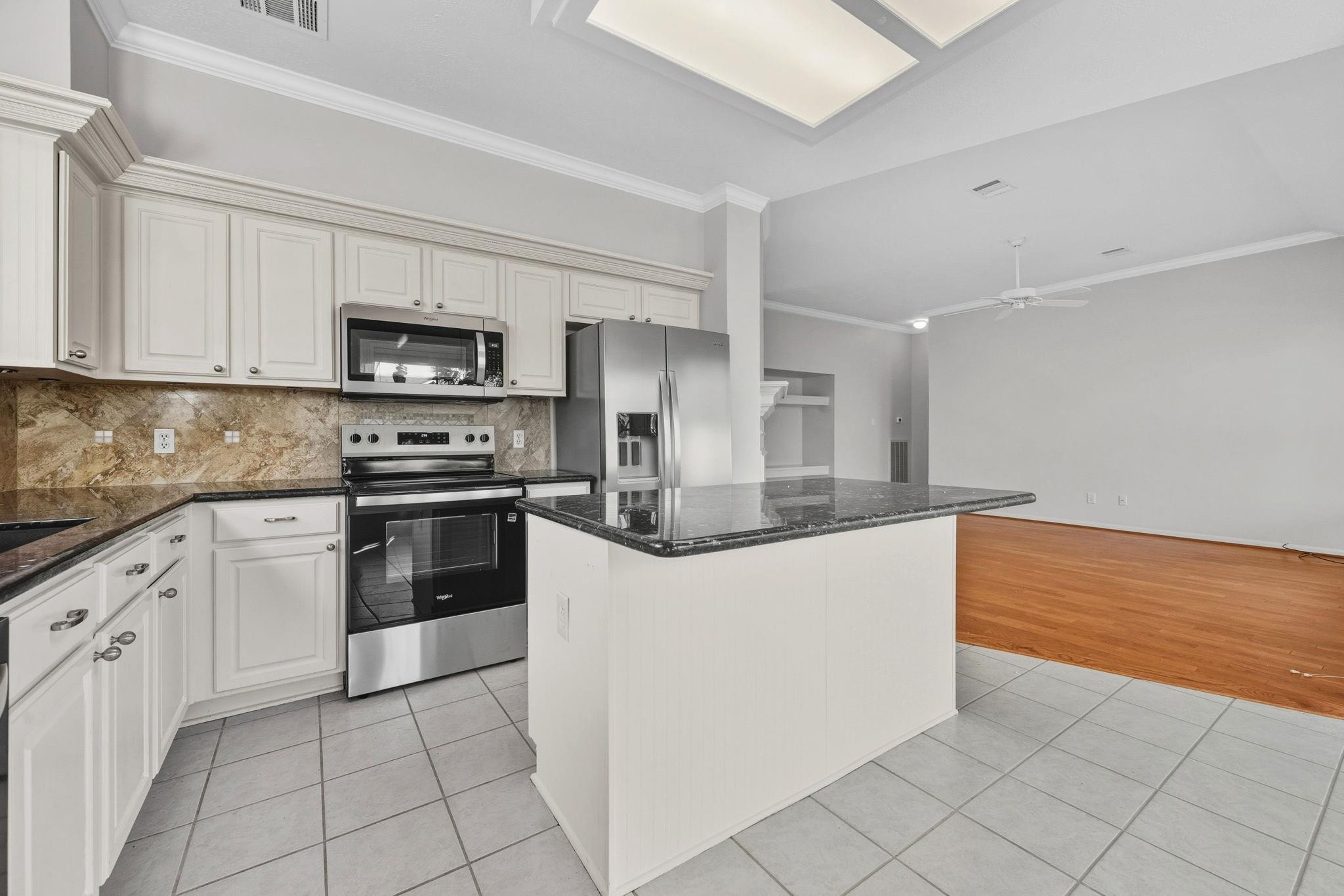 20814 Lake Park Trail