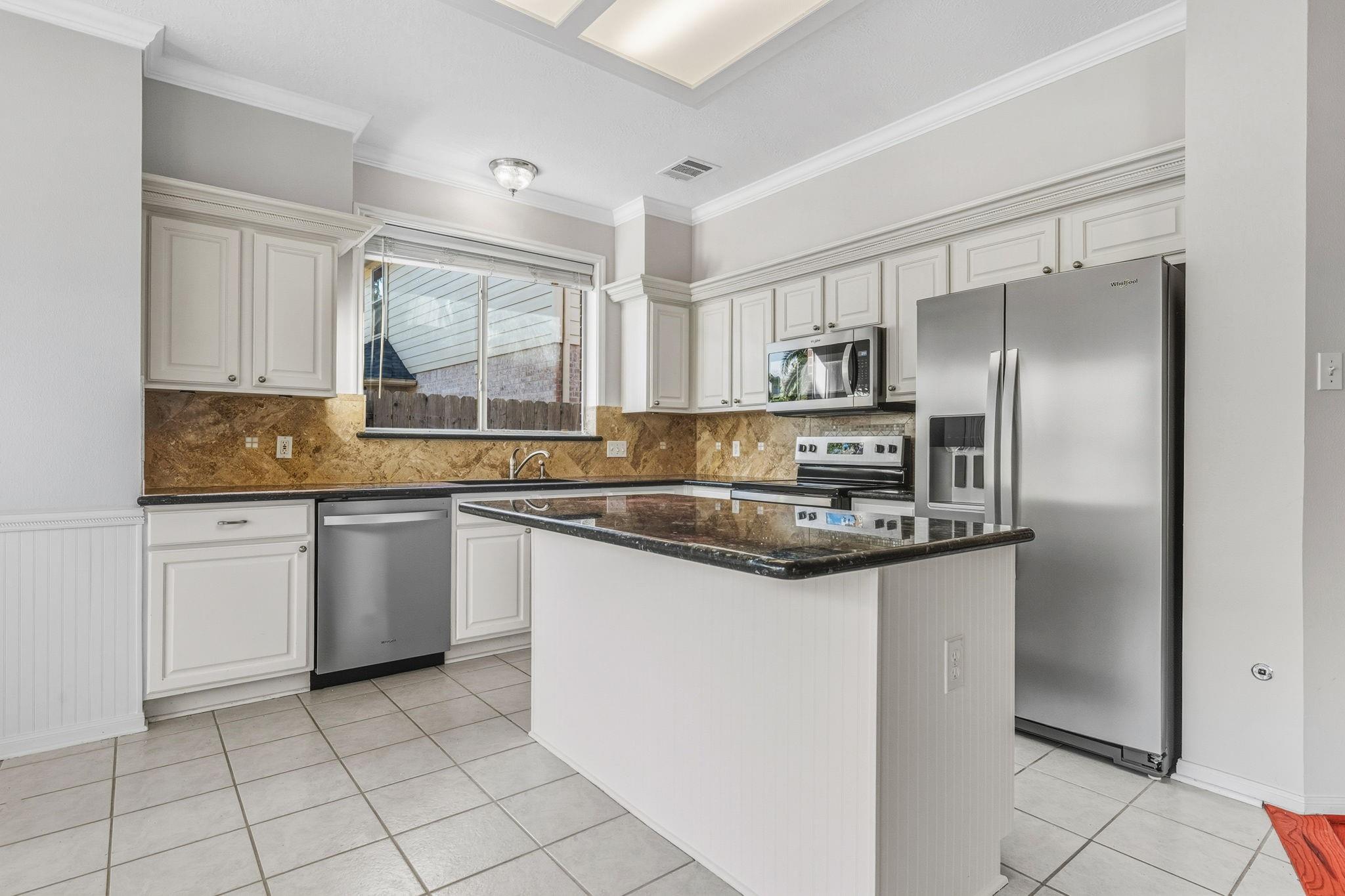 20814 Lake Park Trail