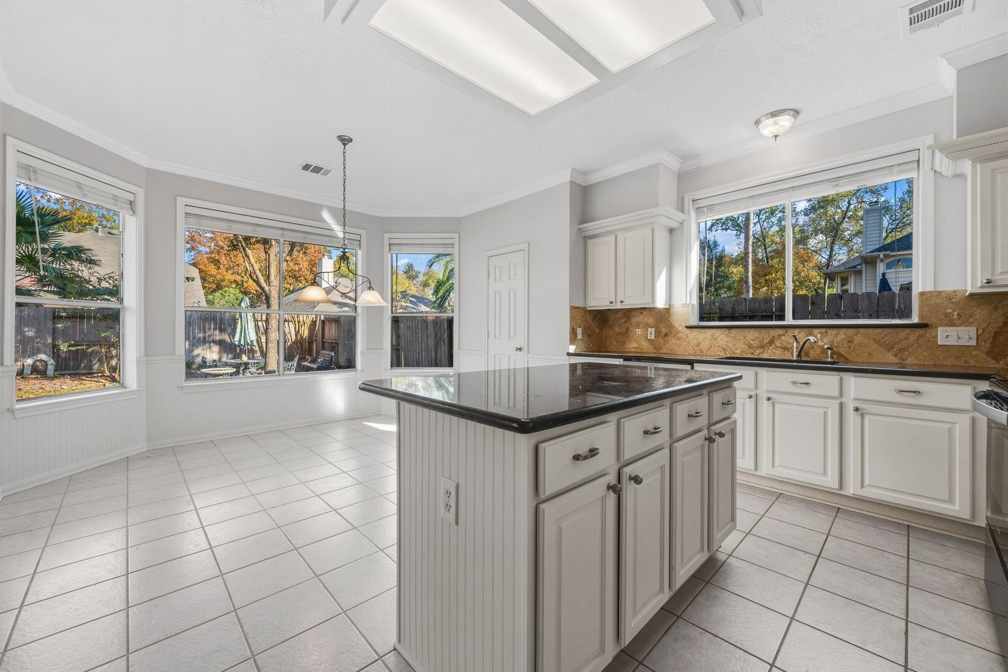 20814 Lake Park Trail