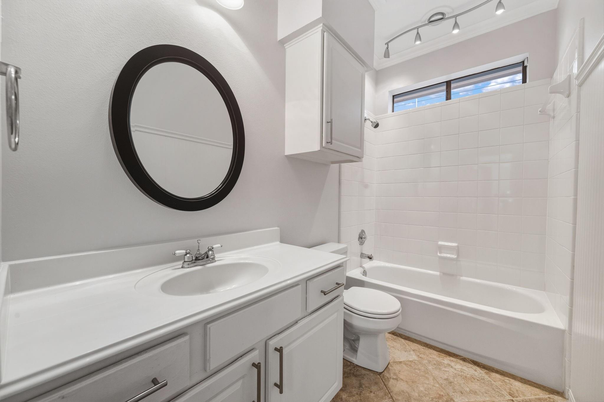 20814 Lake Park Trail