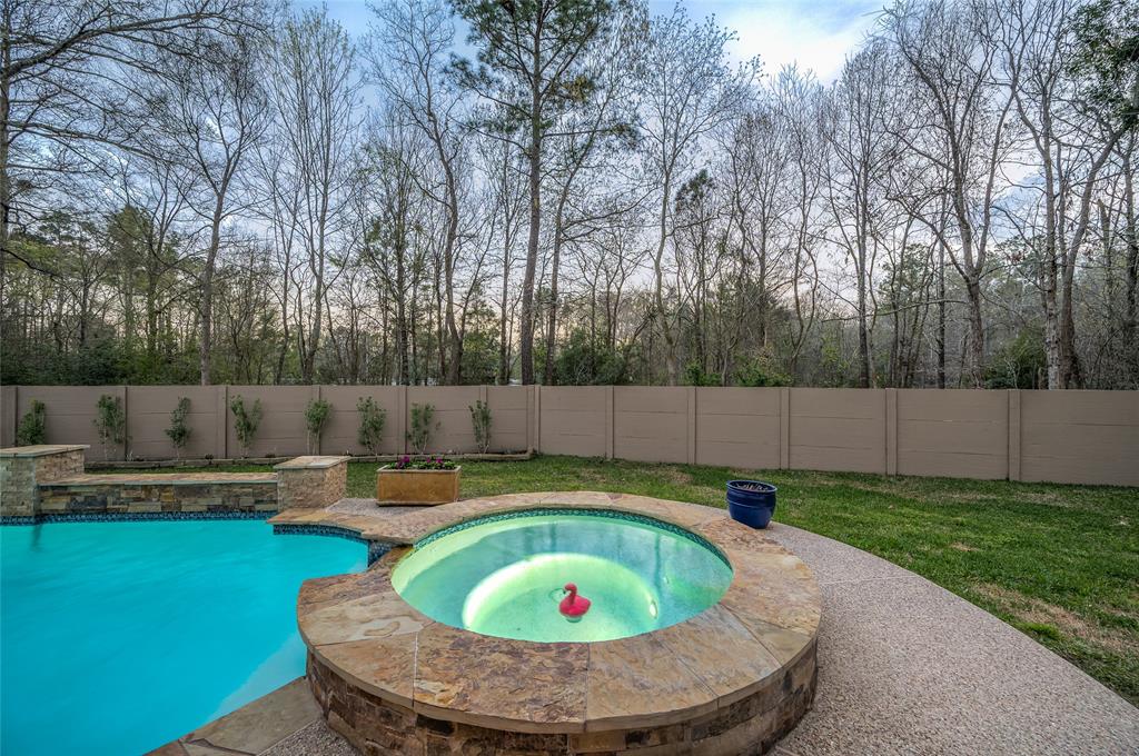 5802 Vineyard Creek Lane