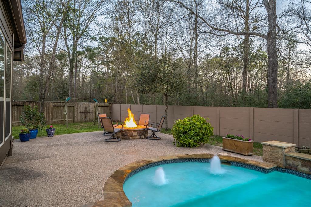5802 Vineyard Creek Lane