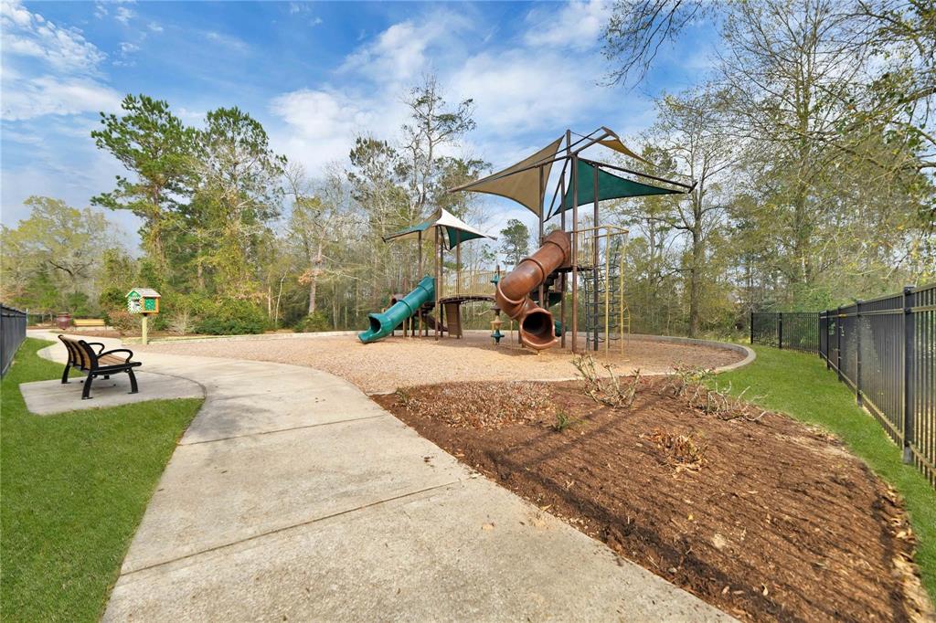 5802 Vineyard Creek Lane