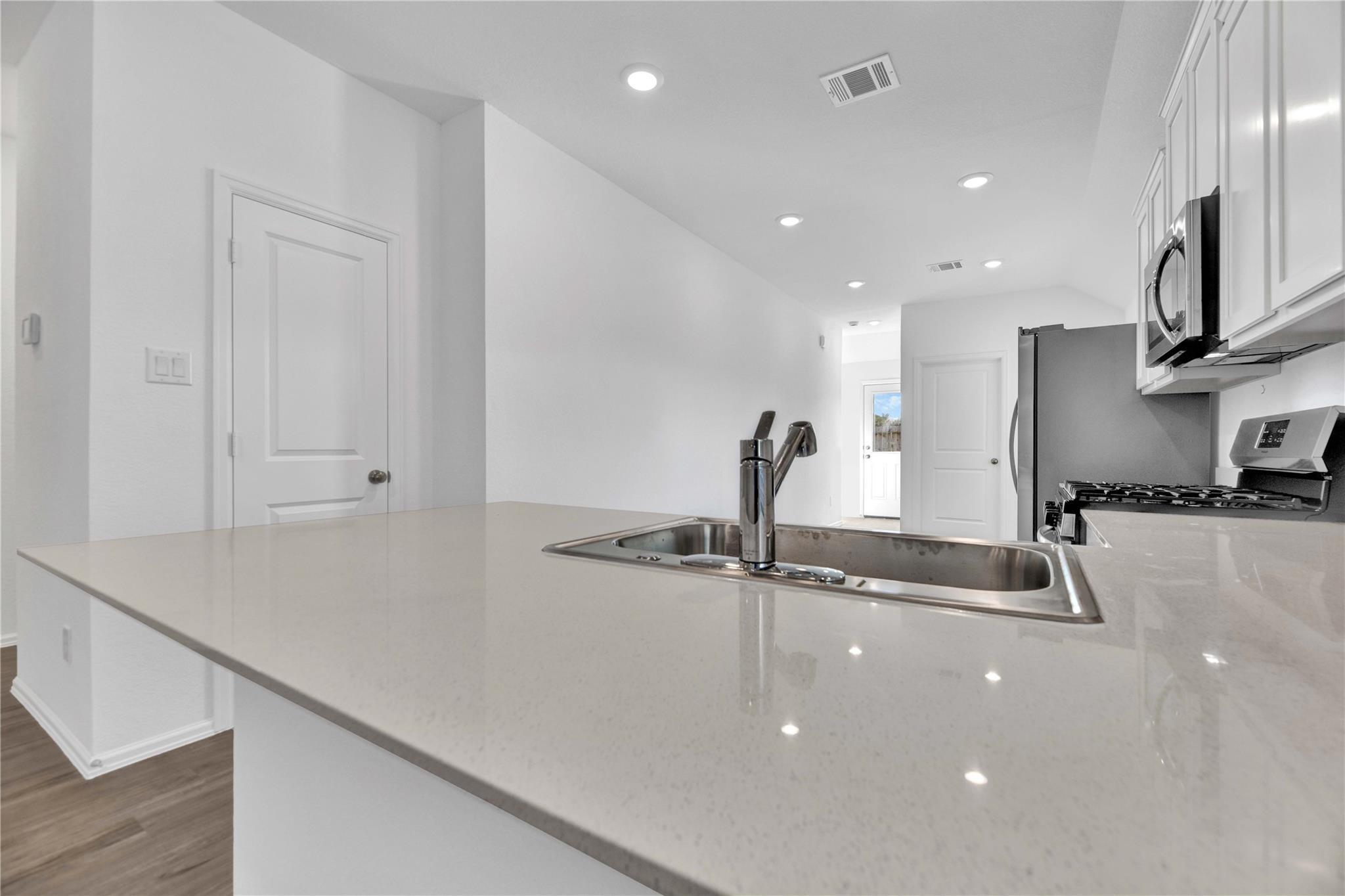 6323 Barrington Cliff Trail