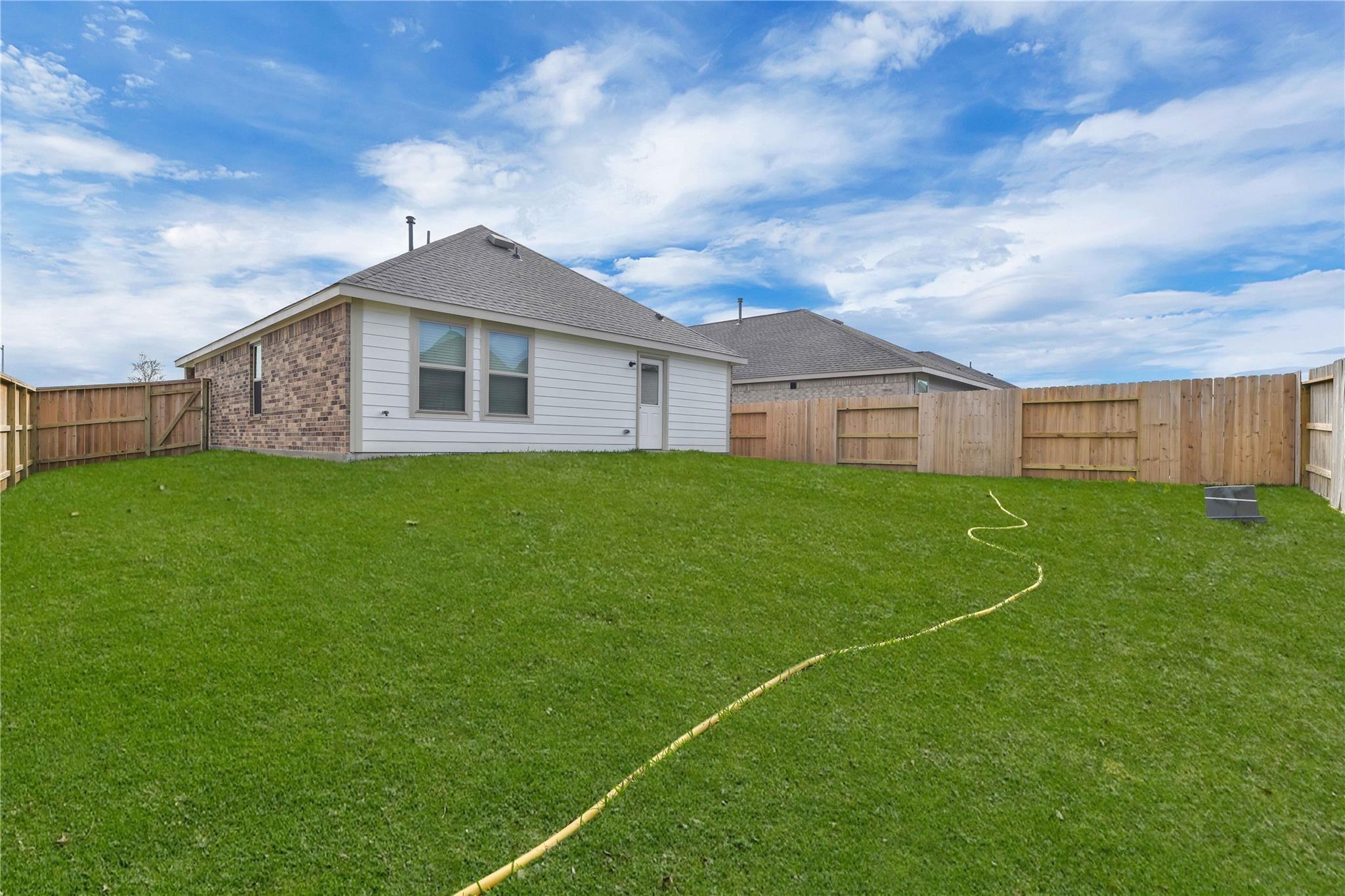 6323 Barrington Cliff Trail