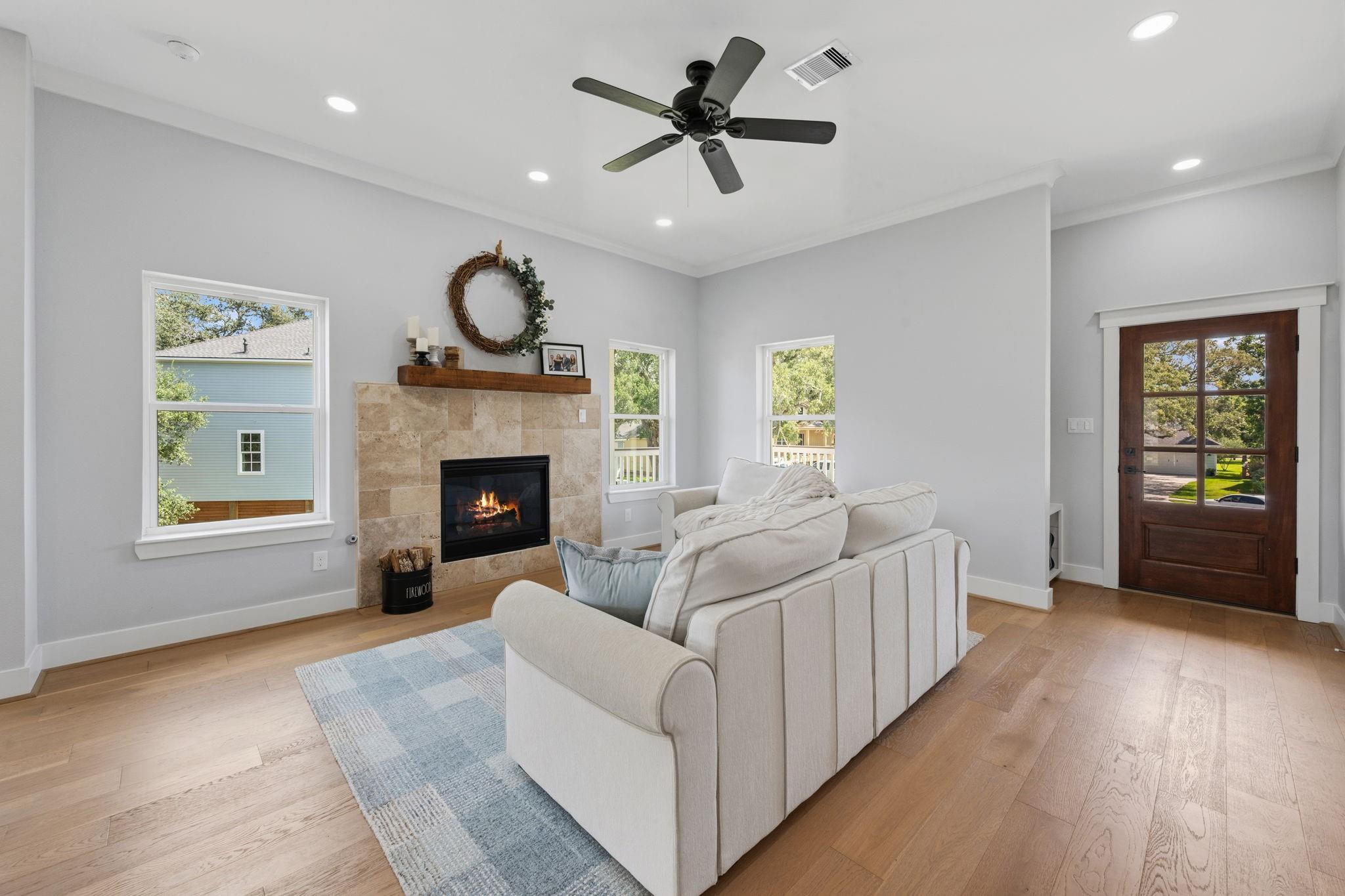 3405 Oak Alley Court