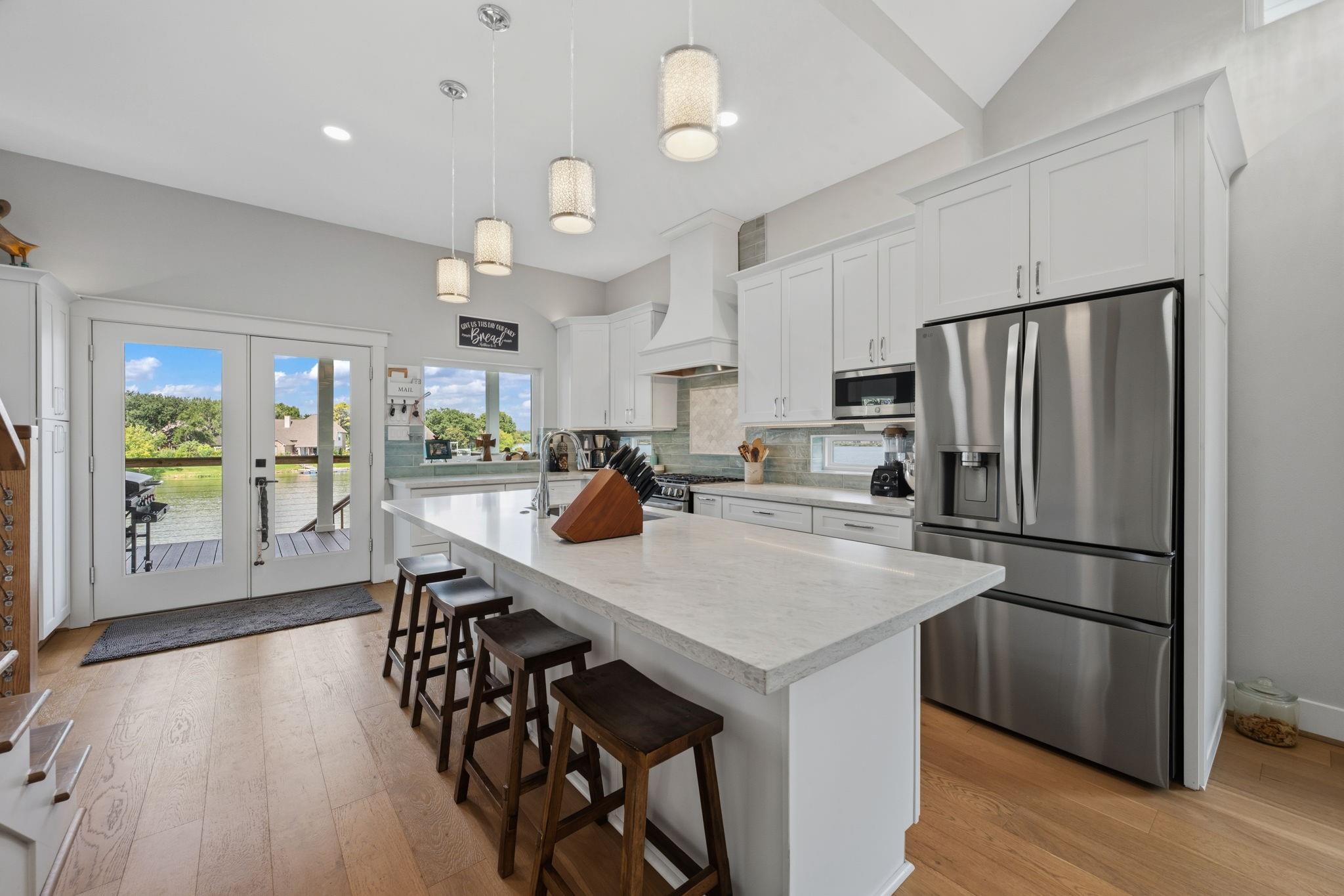 3405 Oak Alley Court