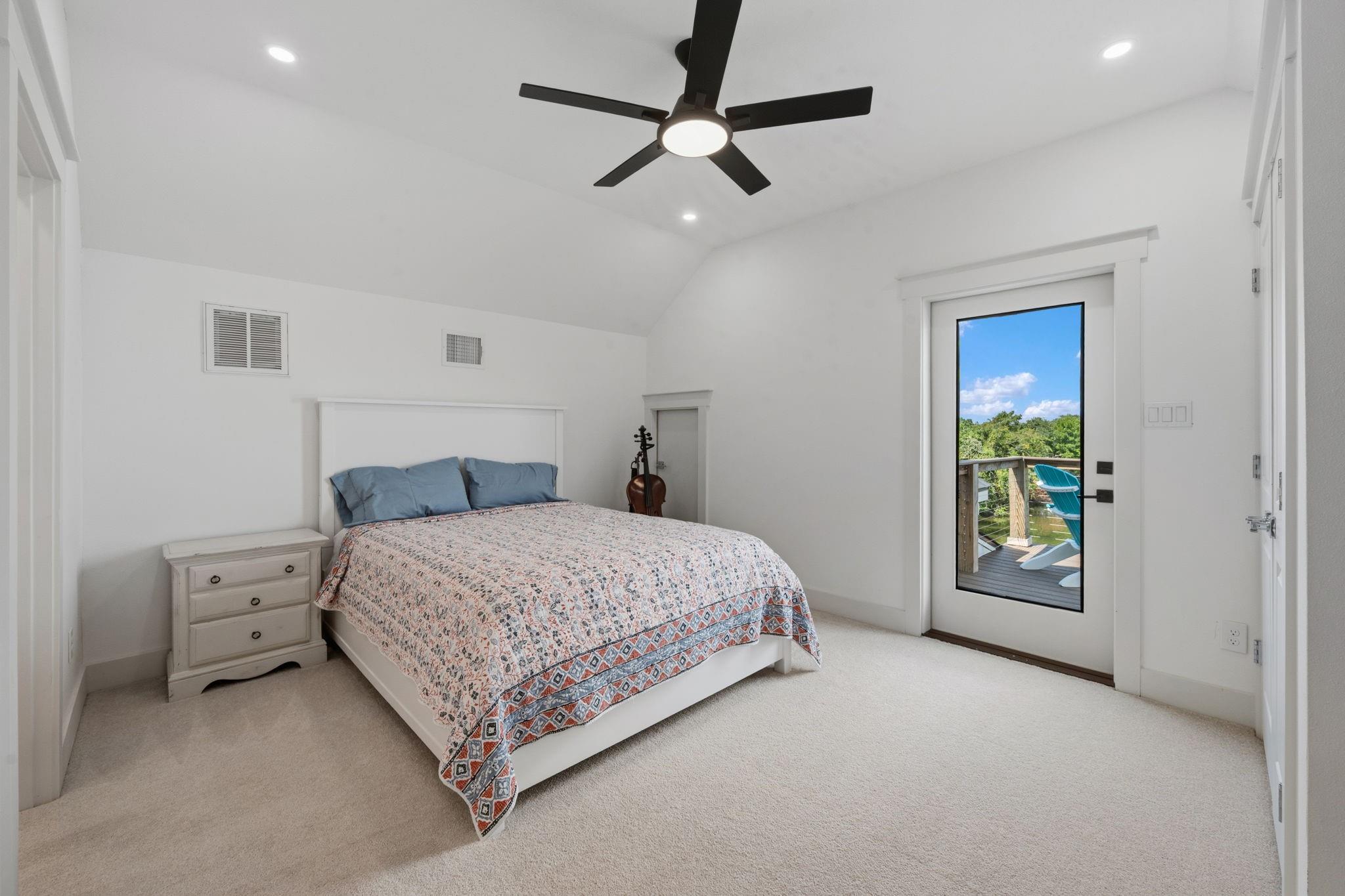 3405 Oak Alley Court