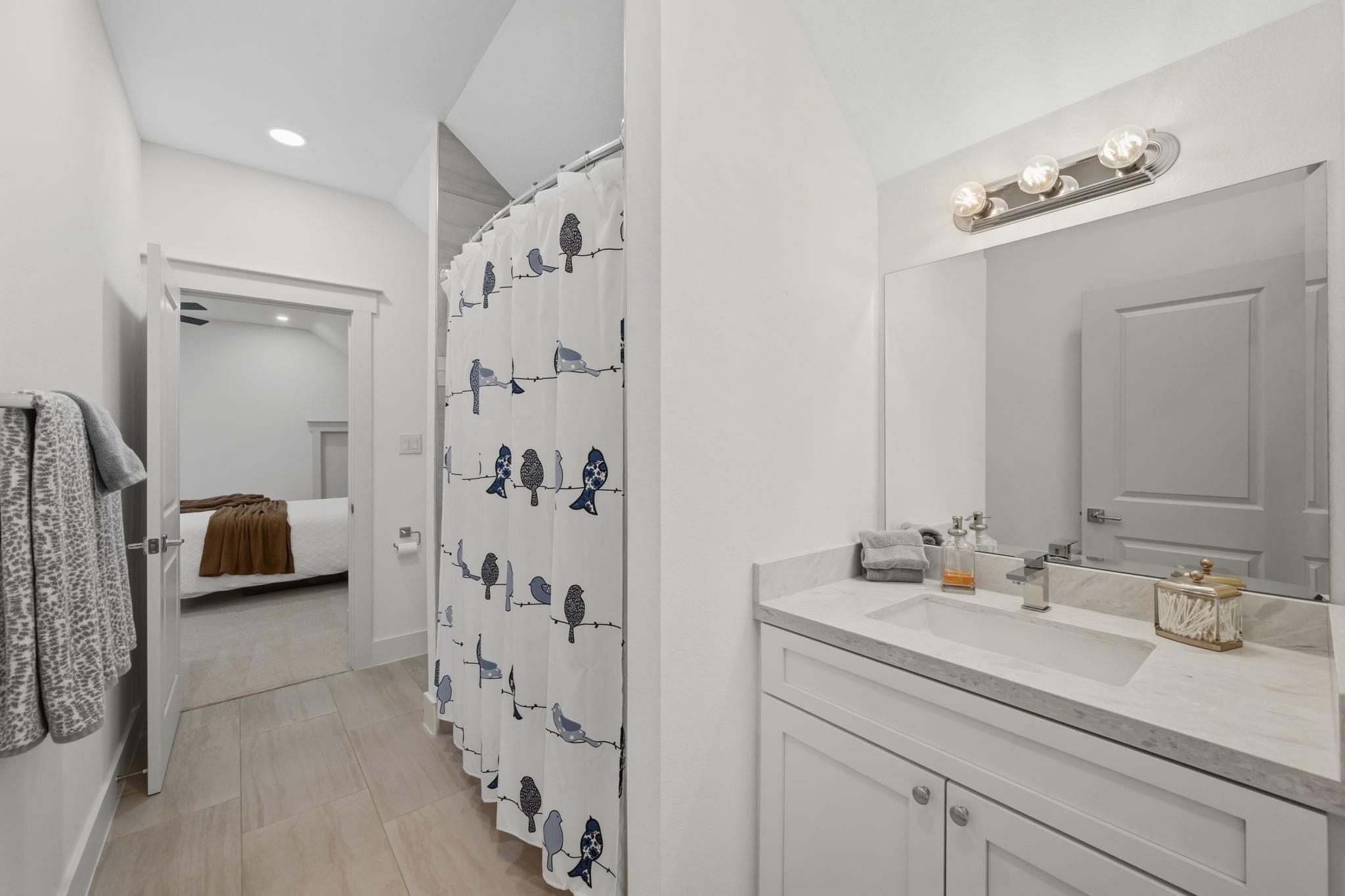 3405 Oak Alley Court
