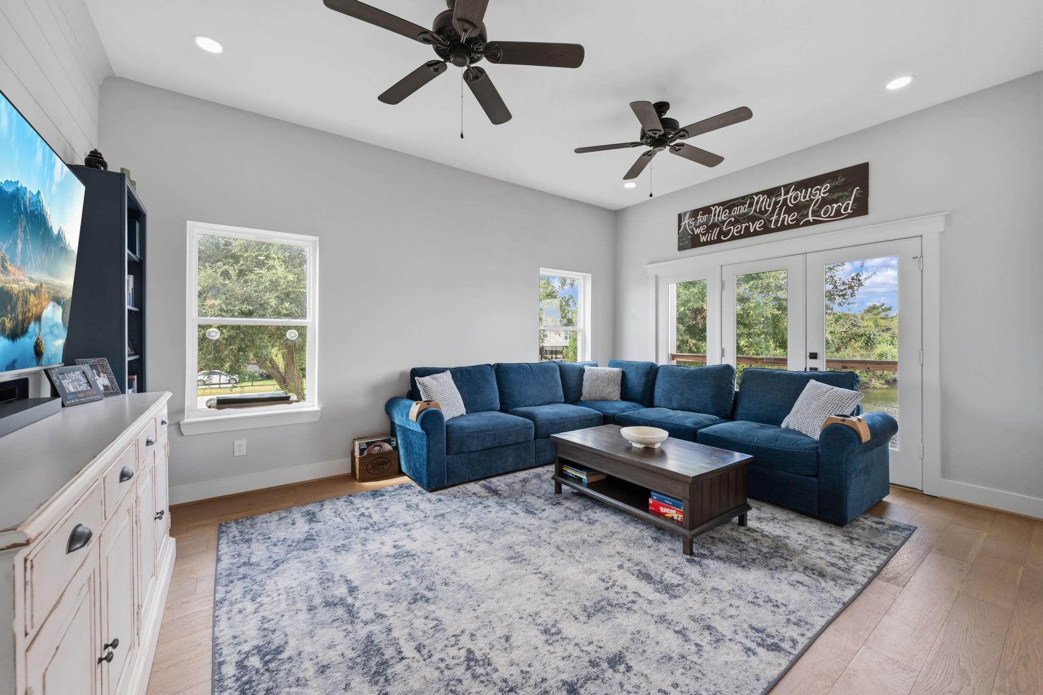 3405 Oak Alley Court
