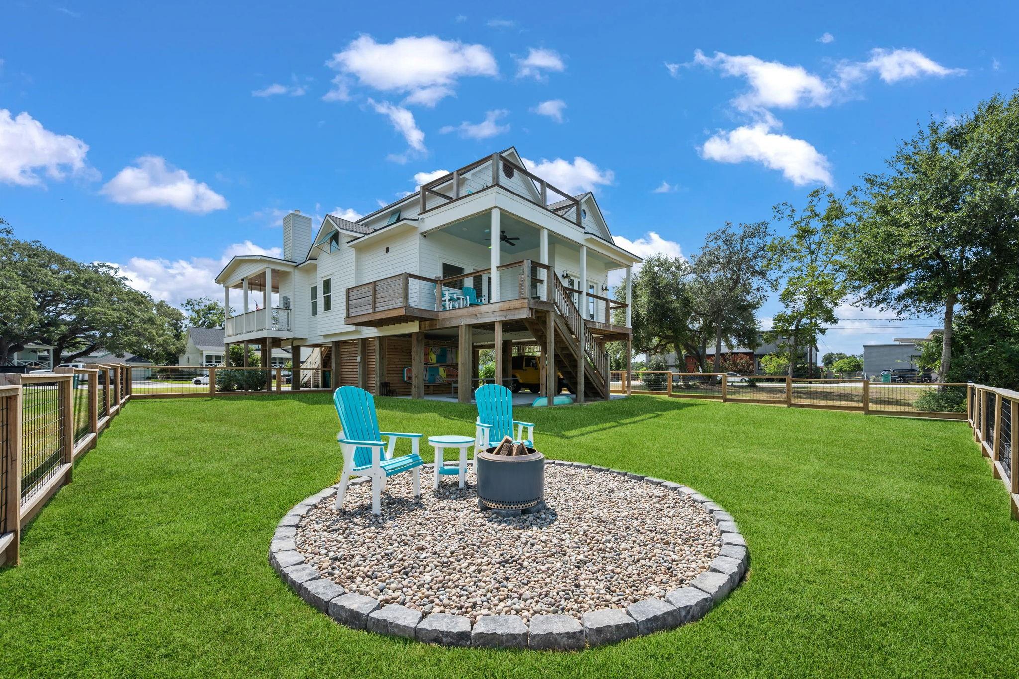 3405 Oak Alley Court