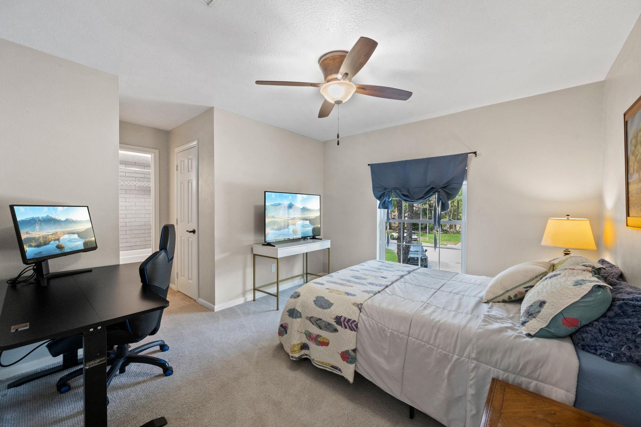 3422 Spring Manor Drive