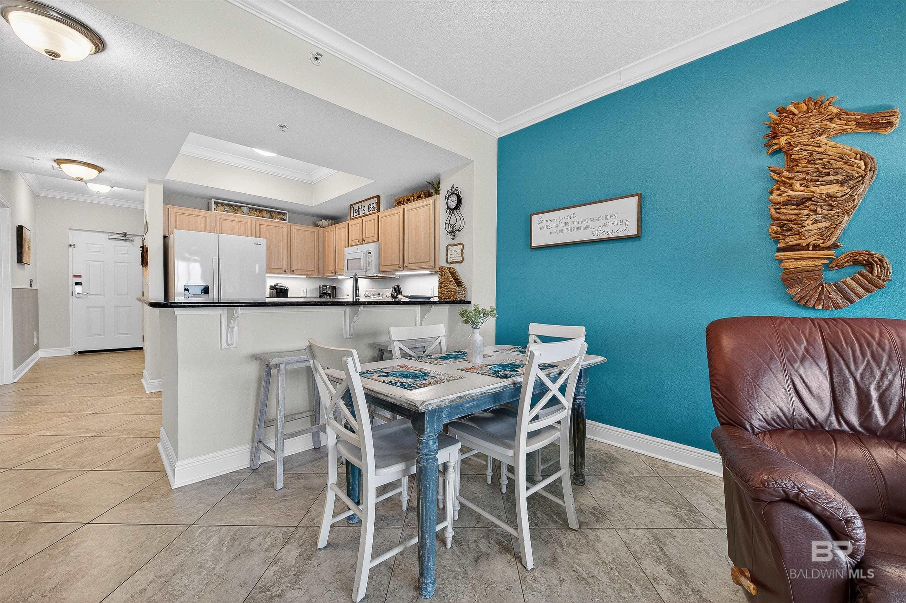 1010 W Beach Boulevard 706