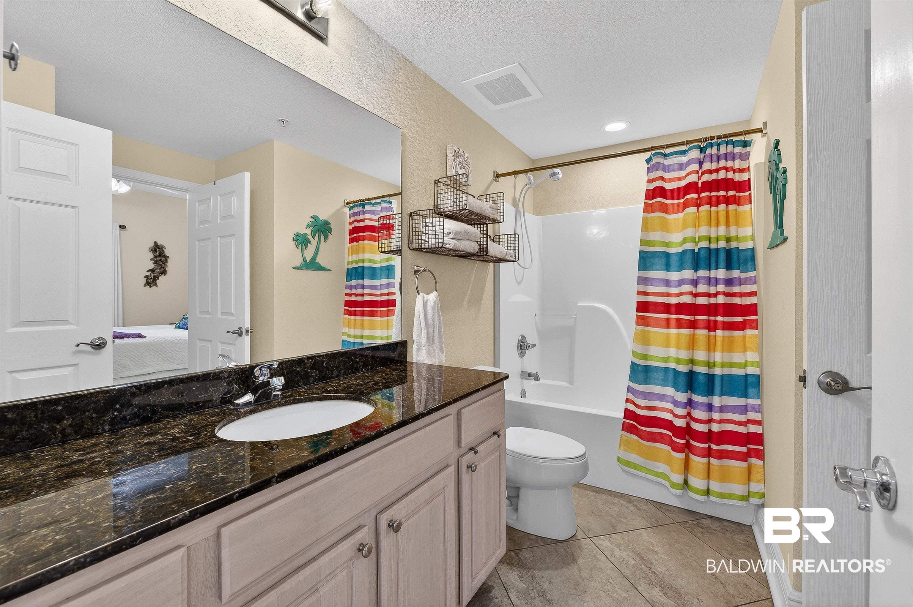 1010 W Beach Boulevard 706