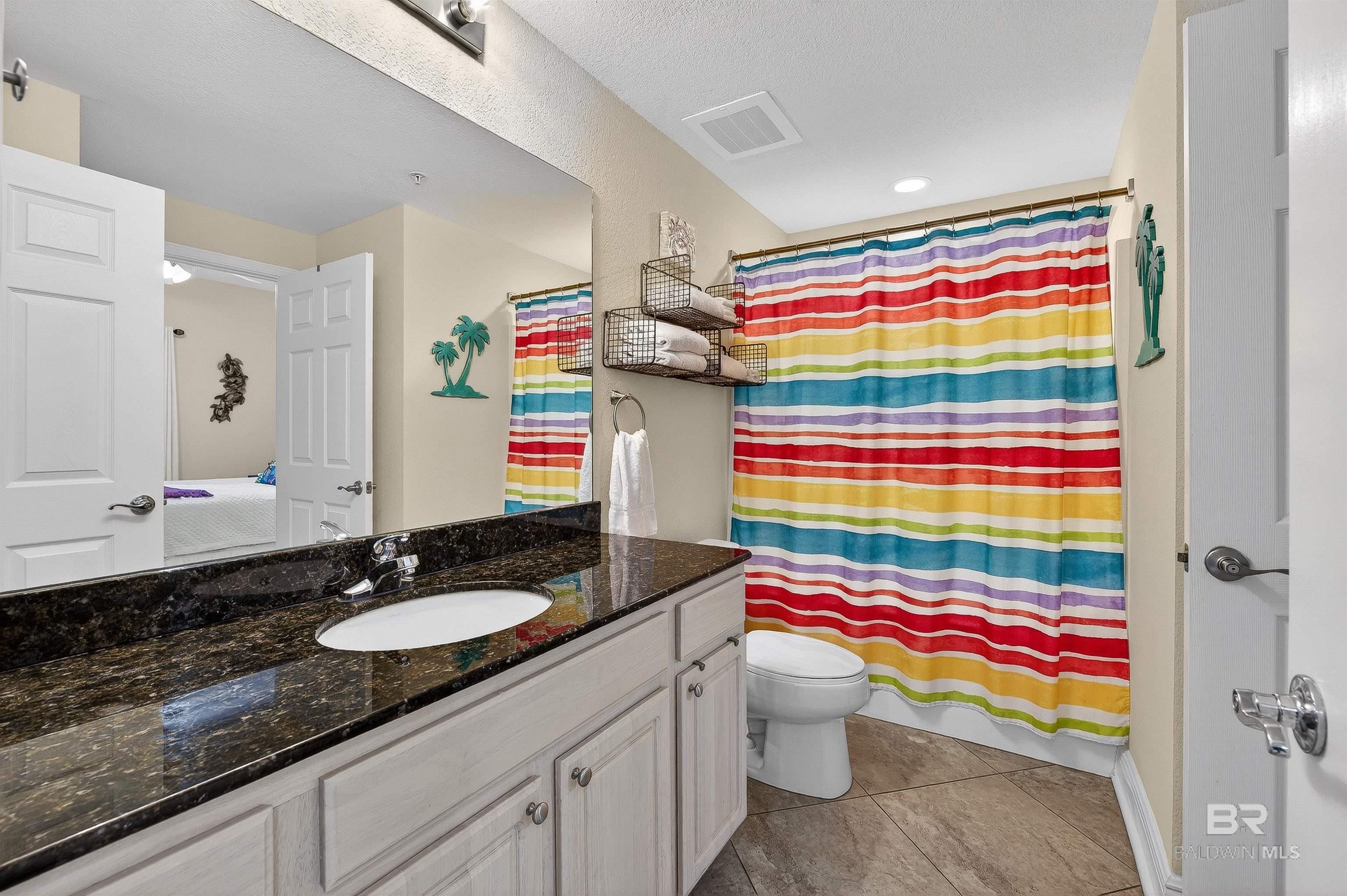 1010 W Beach Boulevard 706