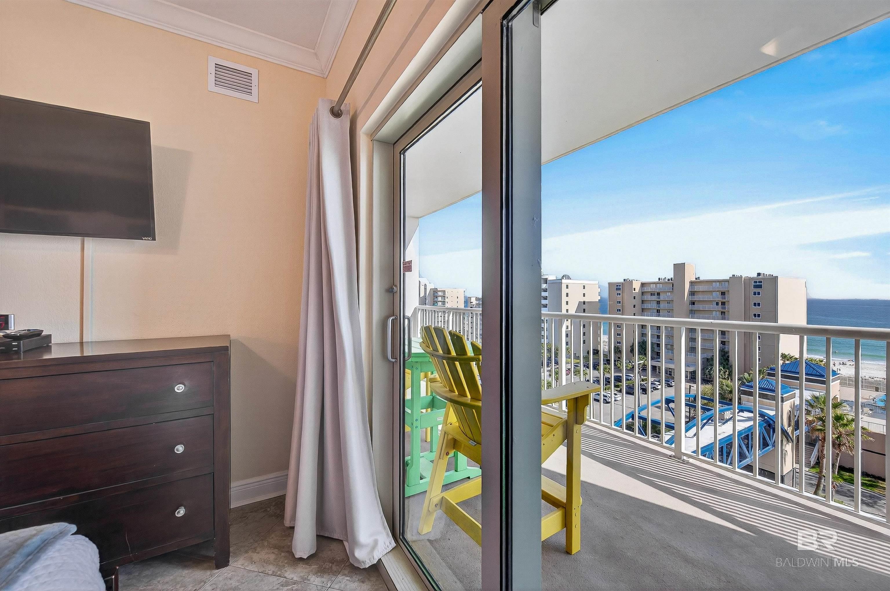 1010 W Beach Boulevard 706