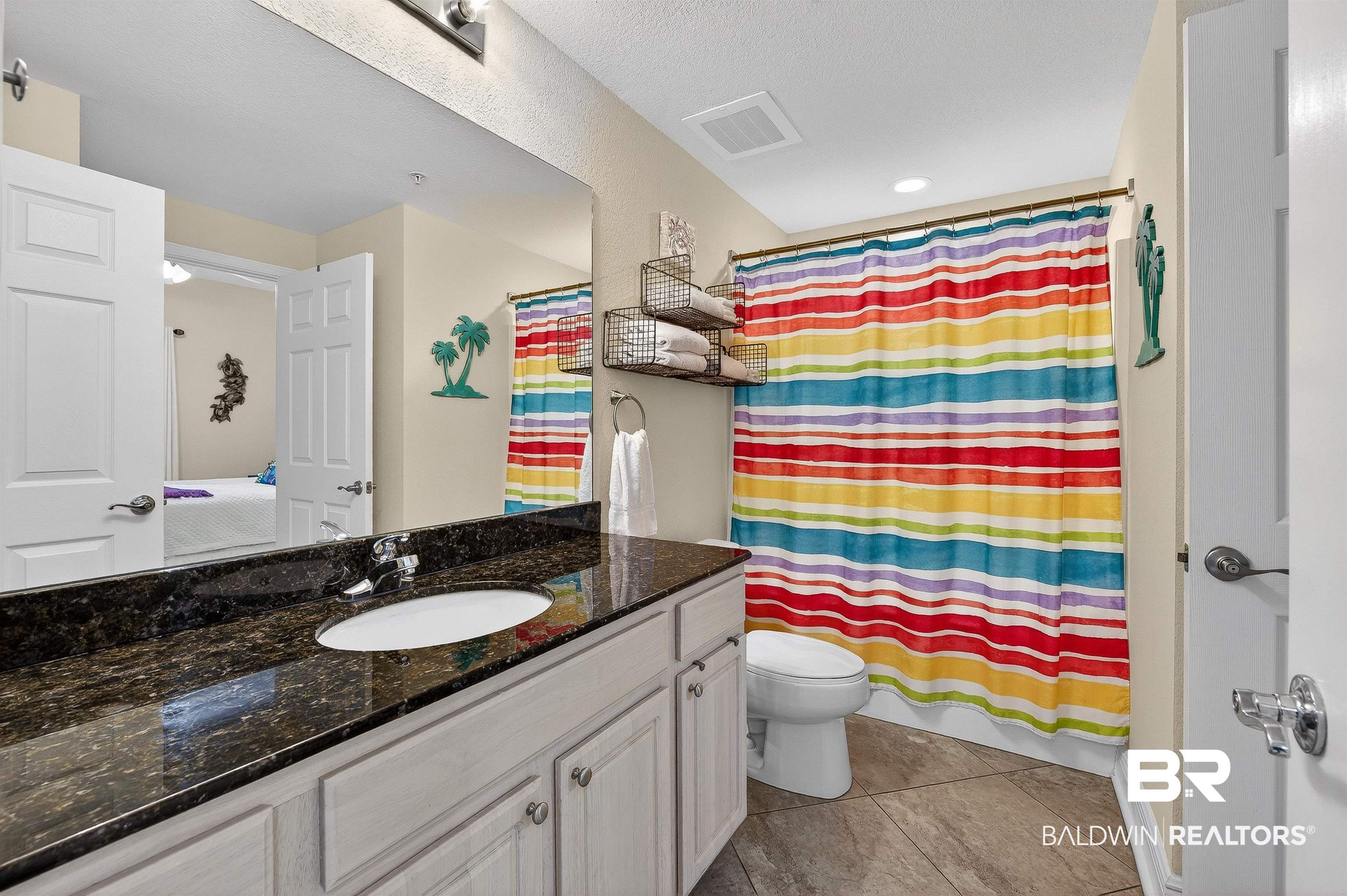 1010 W Beach Boulevard 706