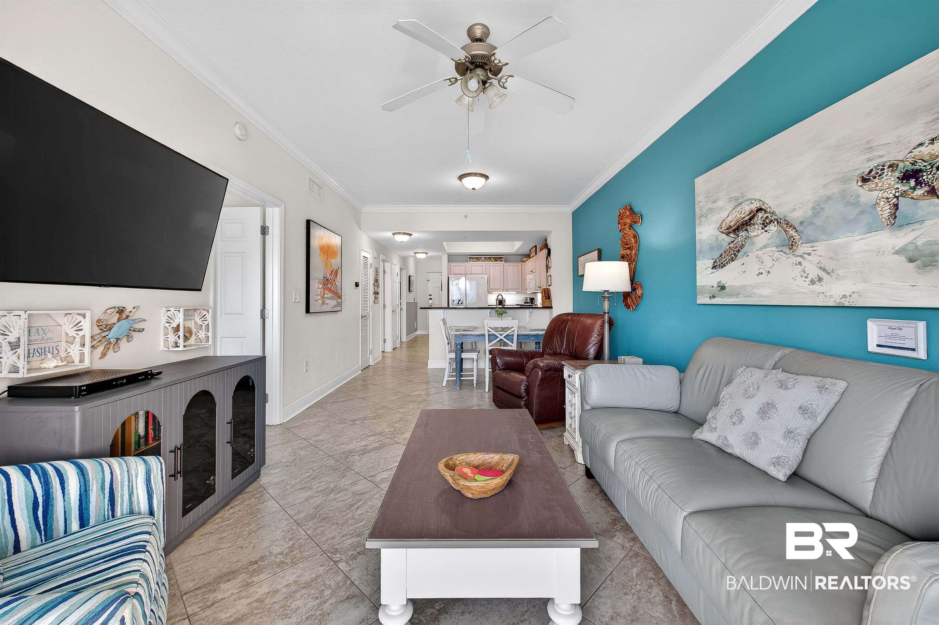 1010 W Beach Boulevard 706