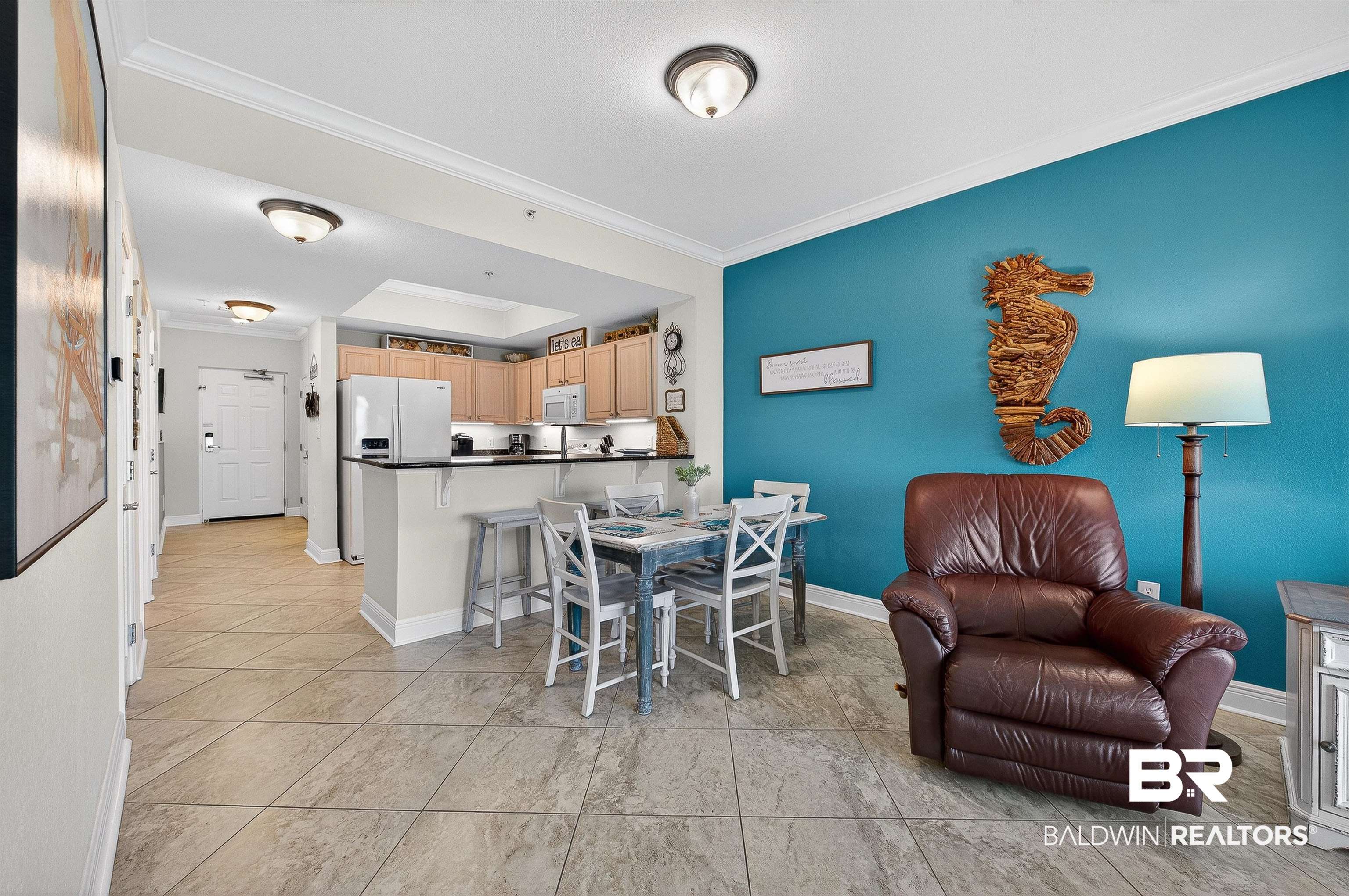 1010 W Beach Boulevard 706