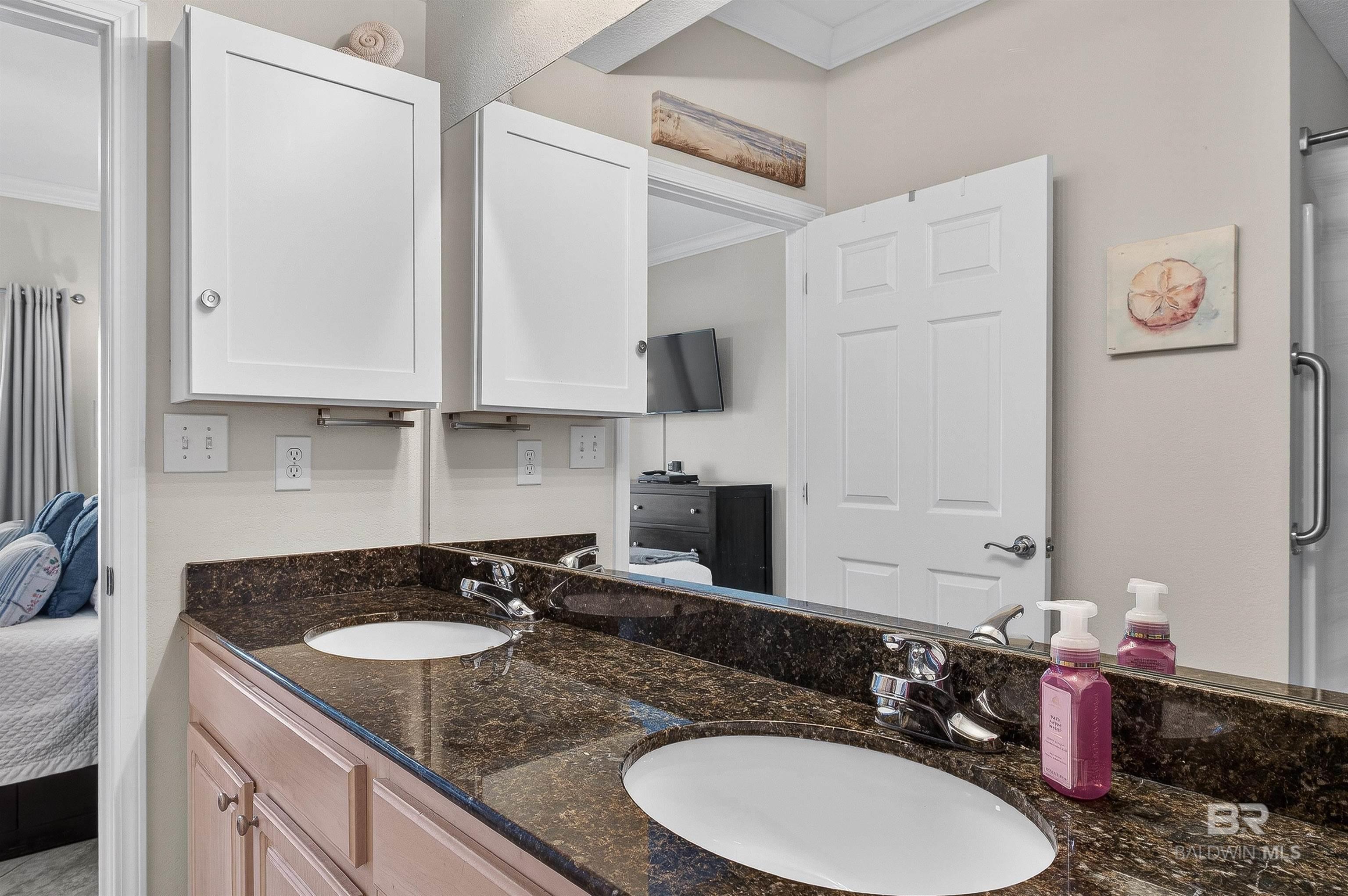 1010 W Beach Boulevard 706