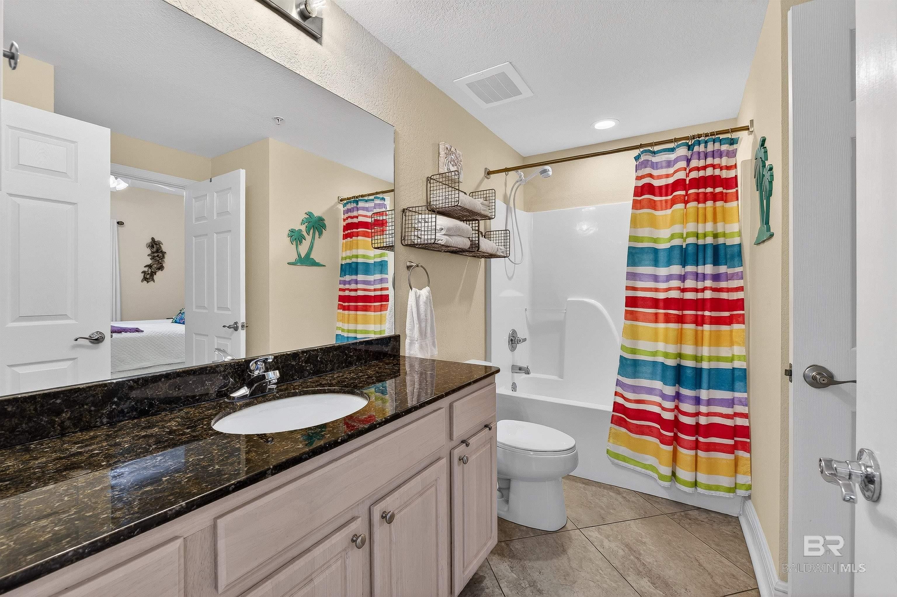 1010 W Beach Boulevard 706