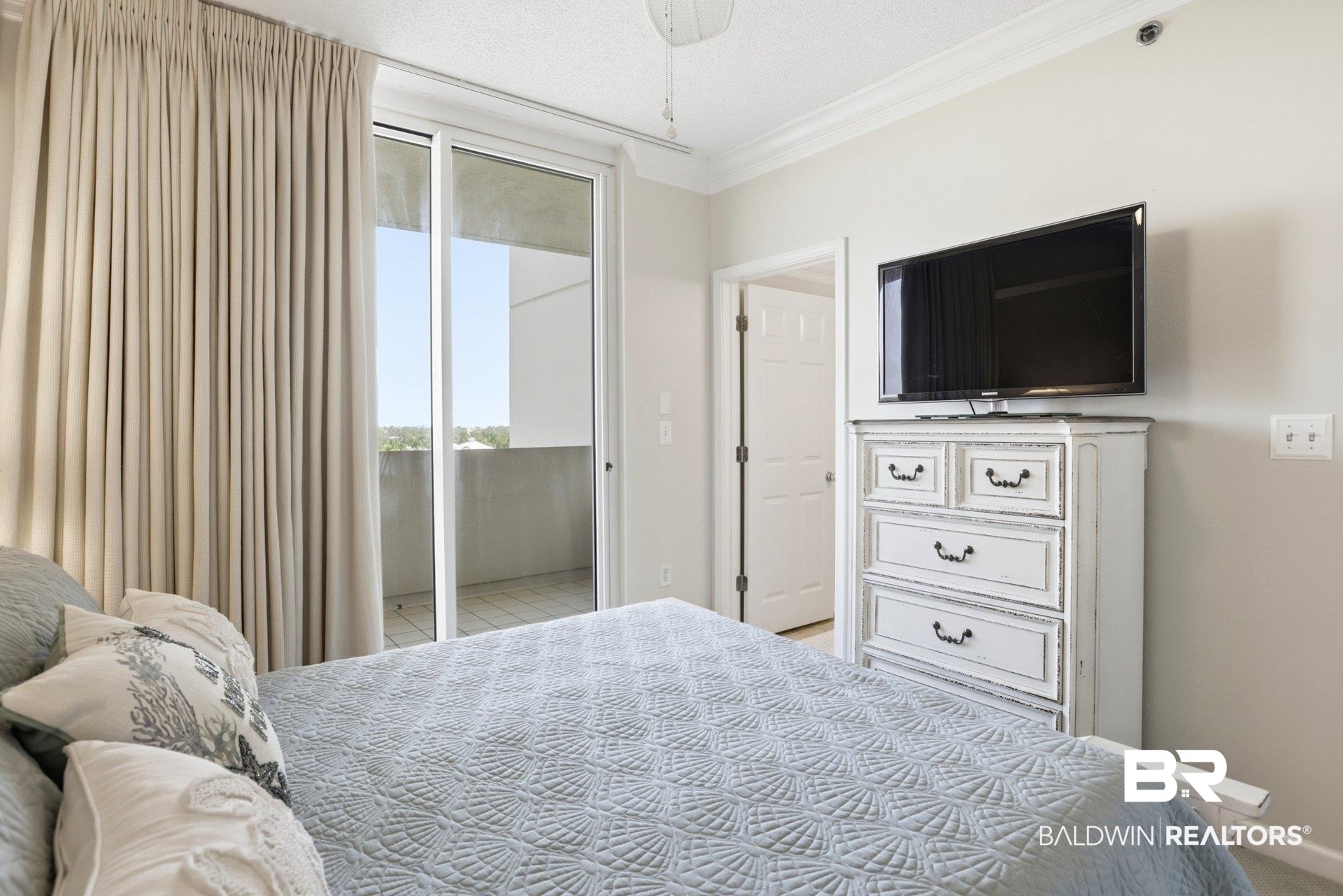 375 Beach Club Trail 610