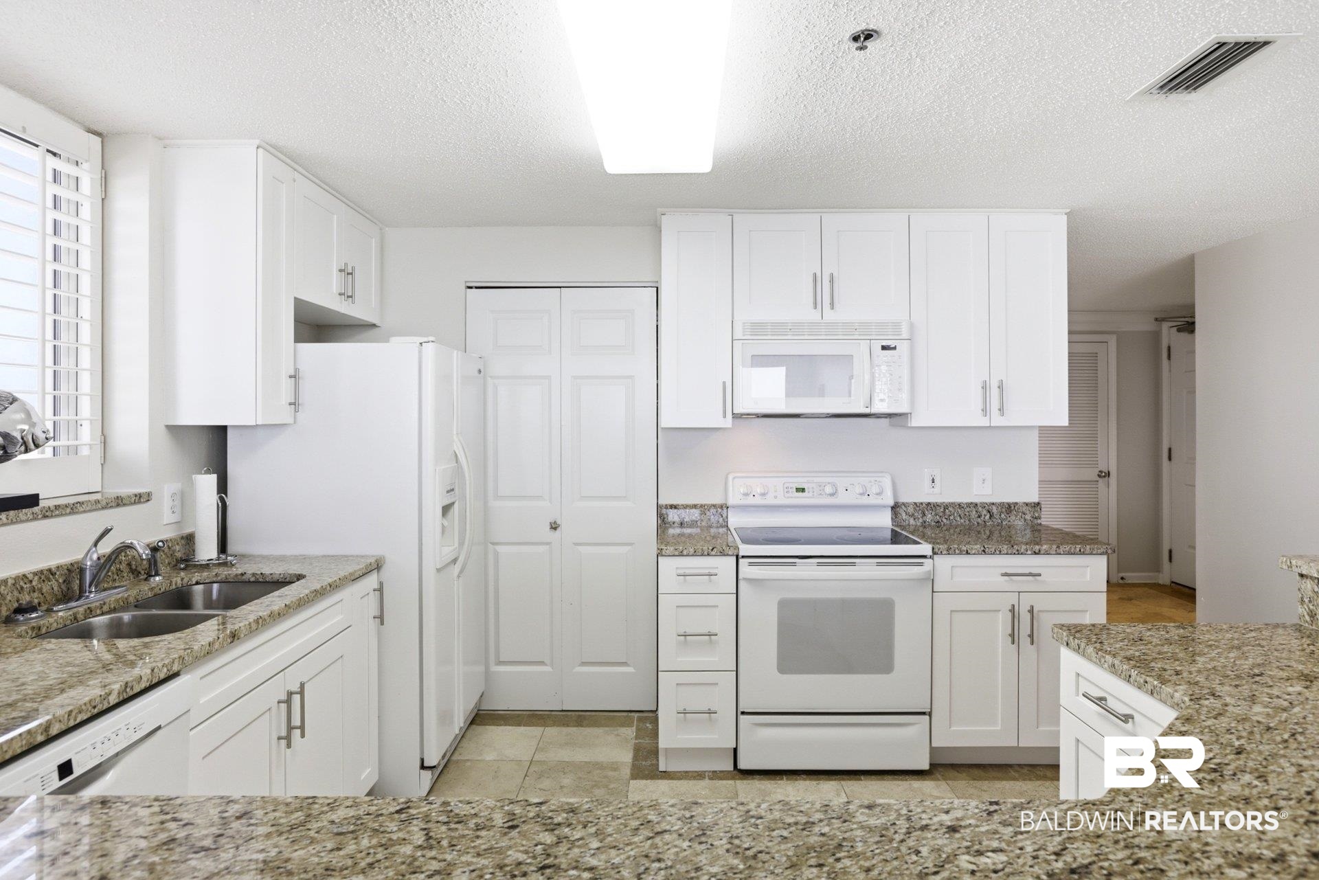 375 Beach Club Trail 610