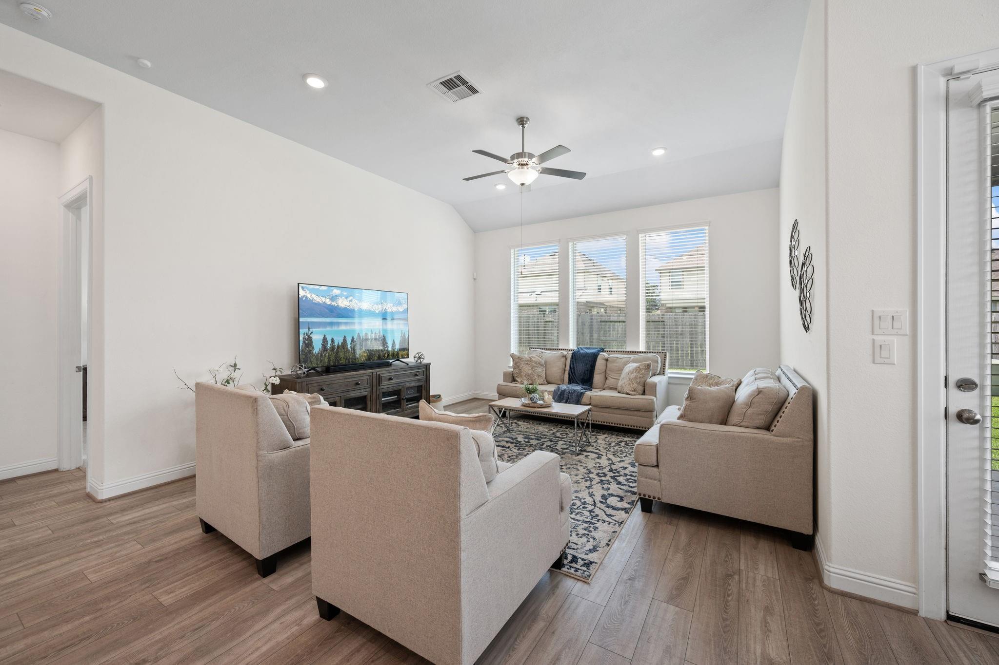 5109 Andorra Bend Lane