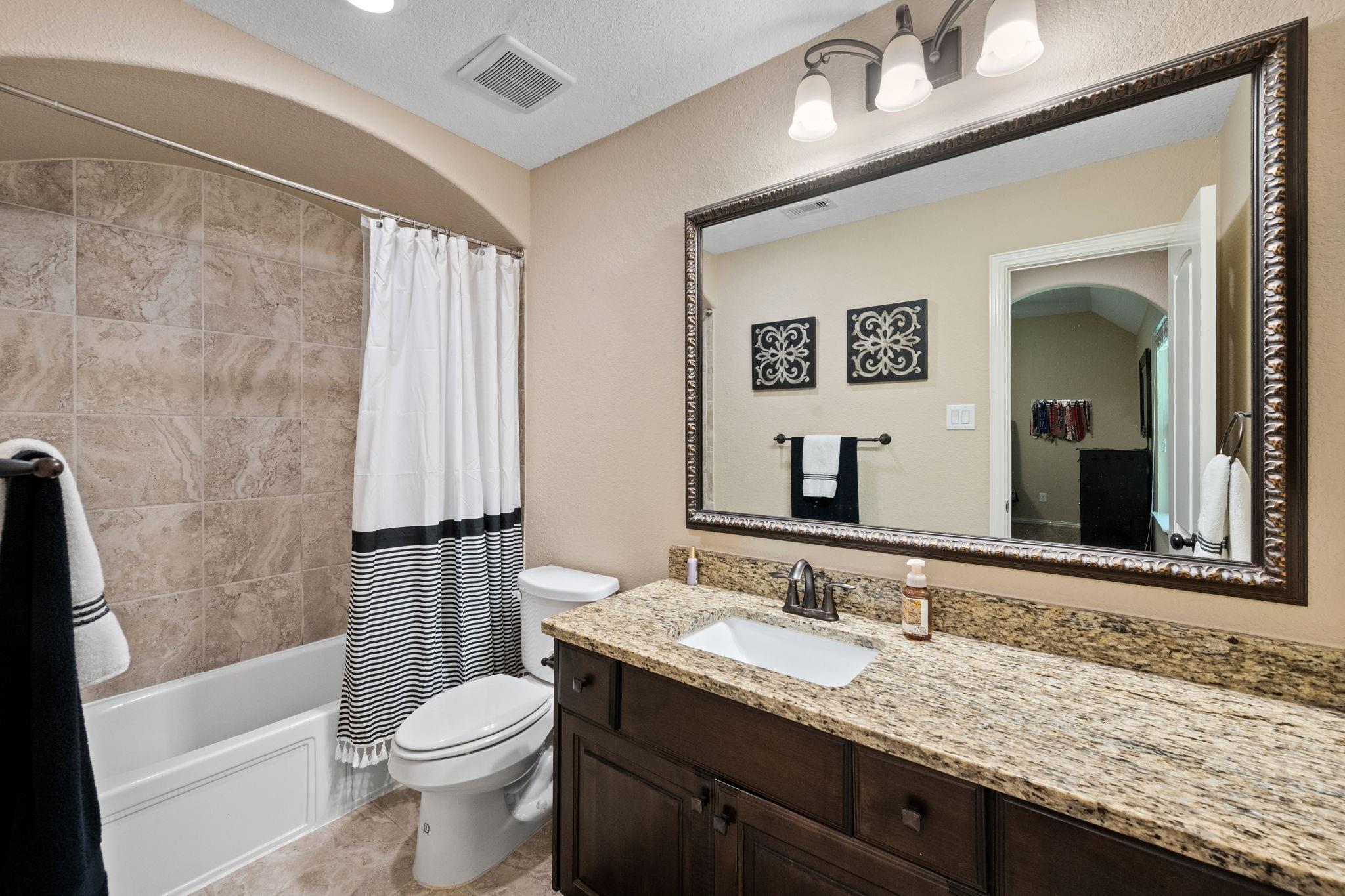 5802 Vineyard Creek Lane