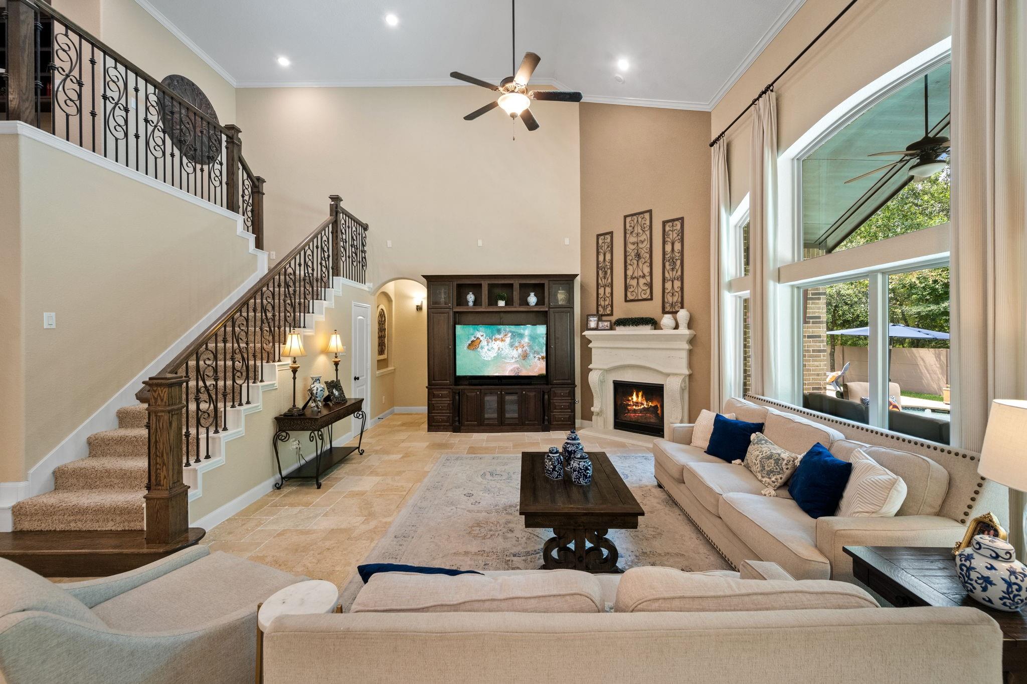 5802 Vineyard Creek Lane