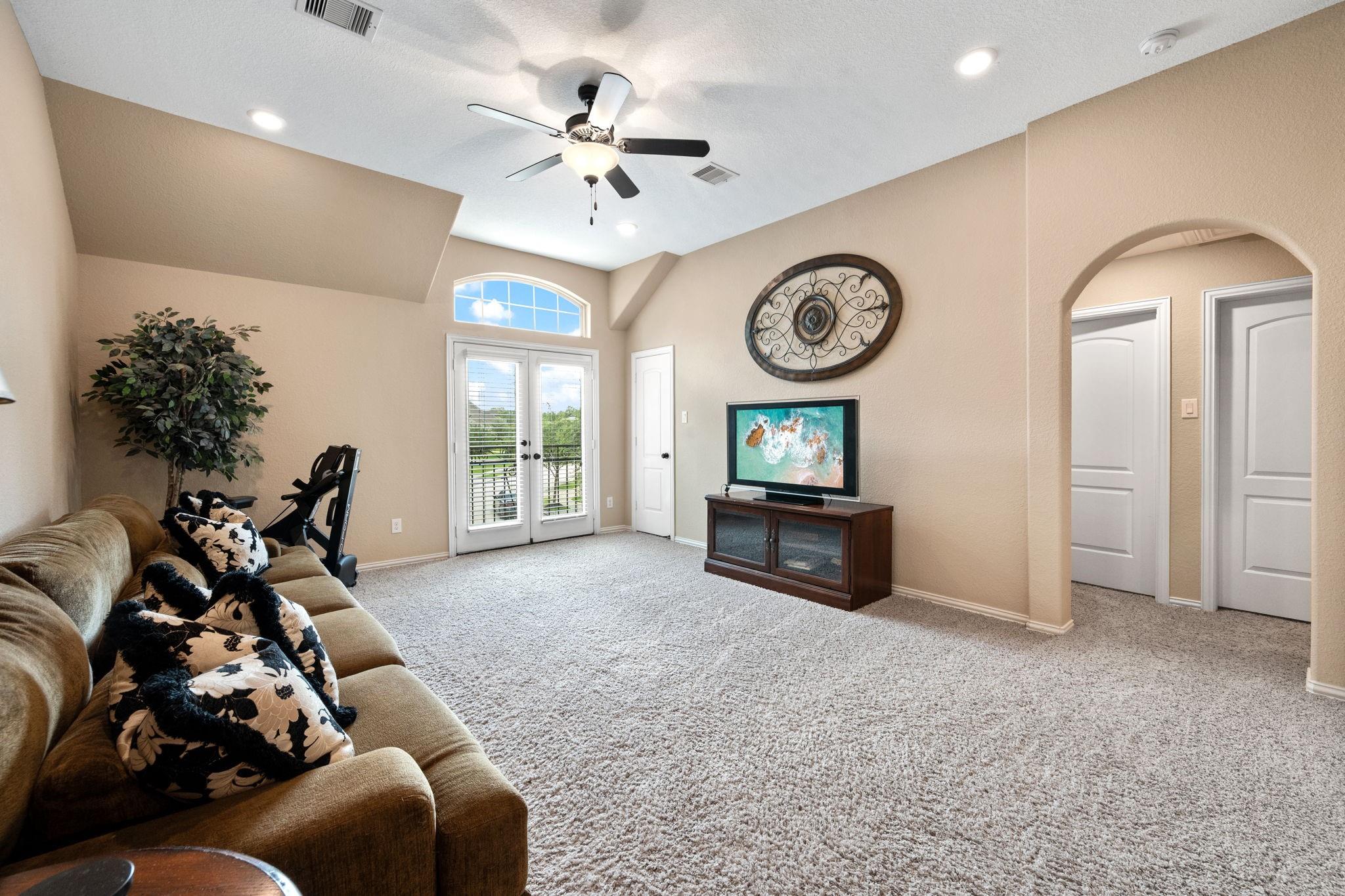 5802 Vineyard Creek Lane