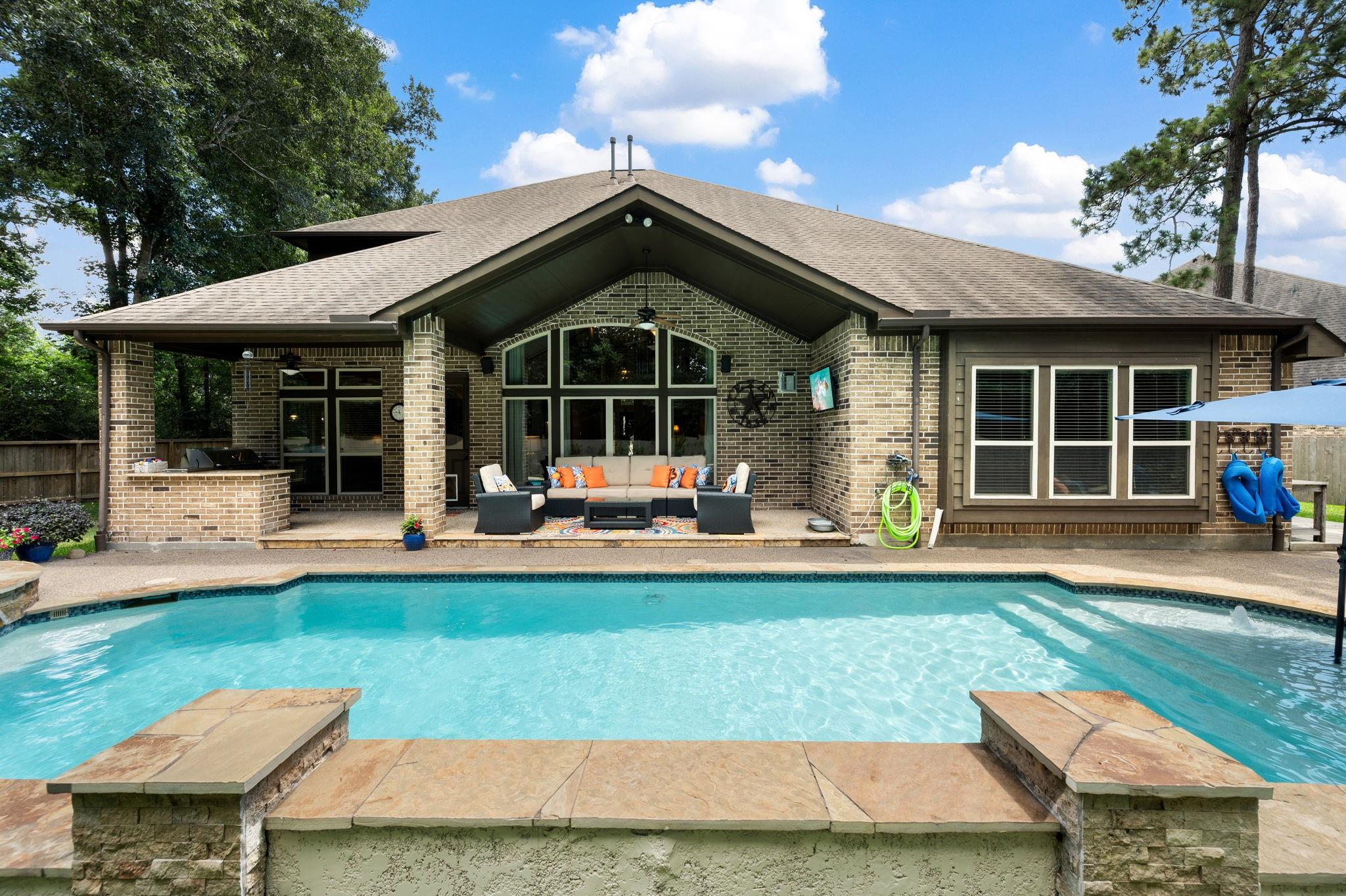 5802 Vineyard Creek Lane